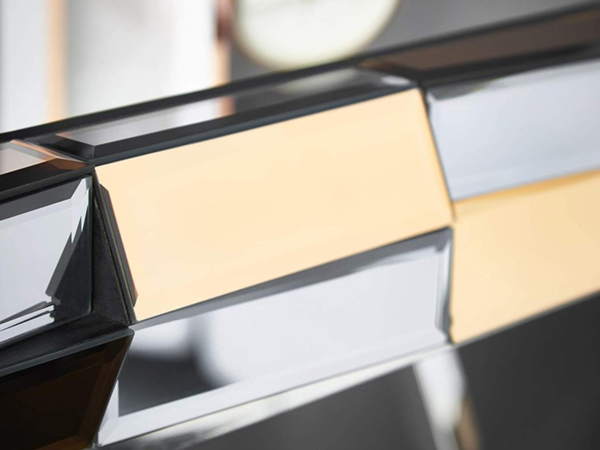 Coiffeuse LUXOR – Verre Miroir 3D & Pieds Chromés