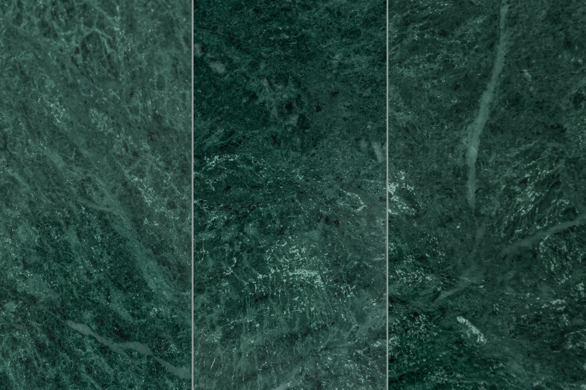 Élégante table basse DIAMOND 70cm en laiton vert avec plateau en marbre