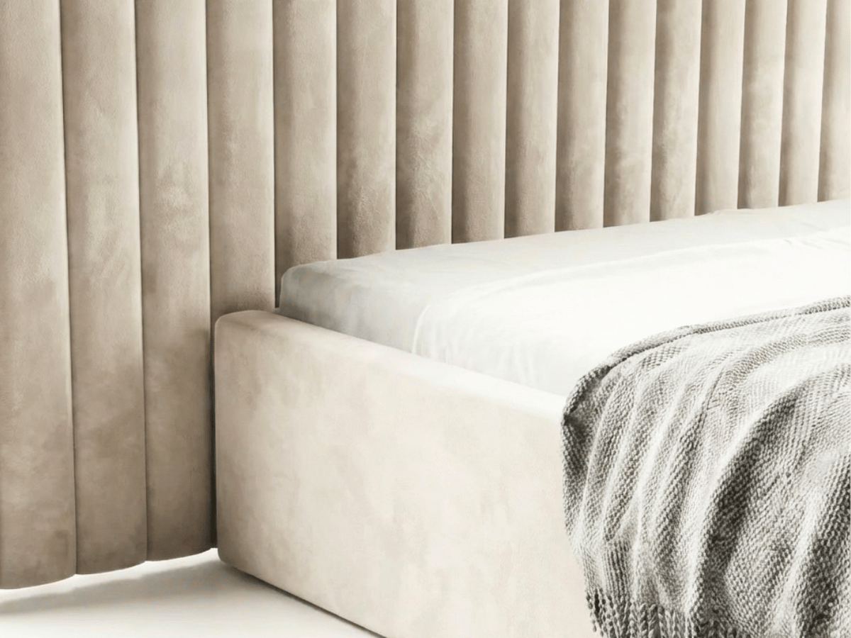 Lit coffre grande tête de lit XXL - EMILIE