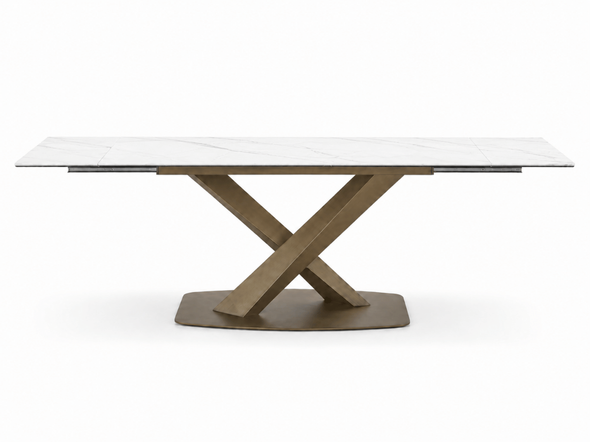 Table à manger extensible AUREA – Céramique effet marbre noir & pied croisé doré – 180/260 x 90 cm
