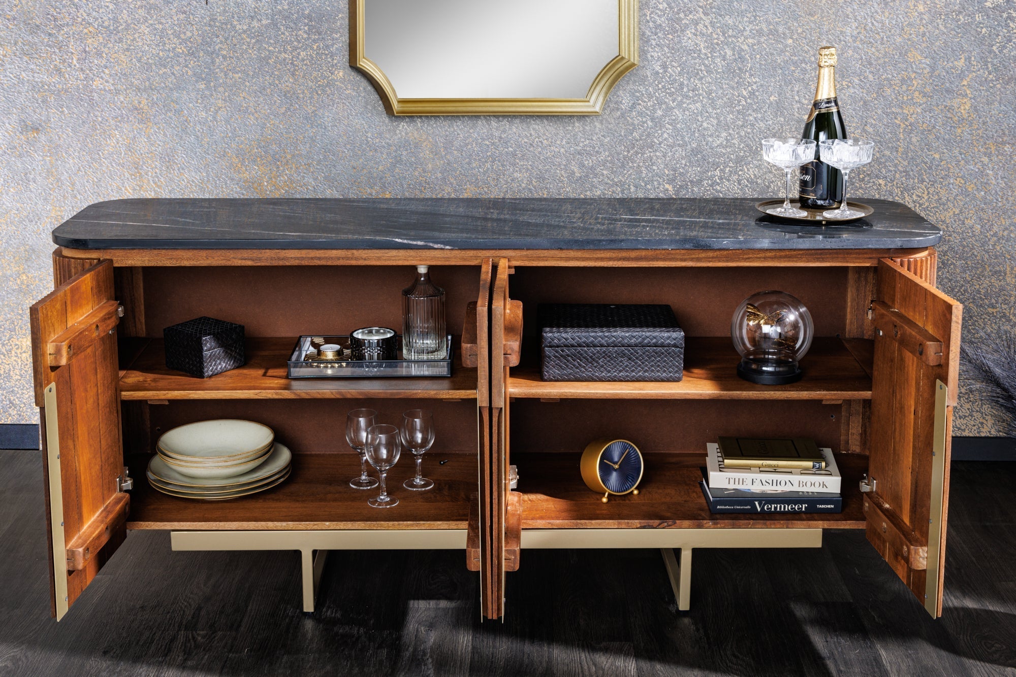 Buffet design GATSBY 160cm marron doré manguier marbre structure métal