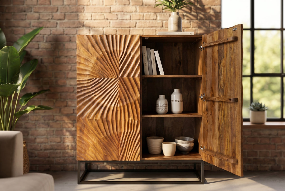 Buffet haut massif SCORPION 120 cm en bois de manguier marron avec sculptures 3D élaborées