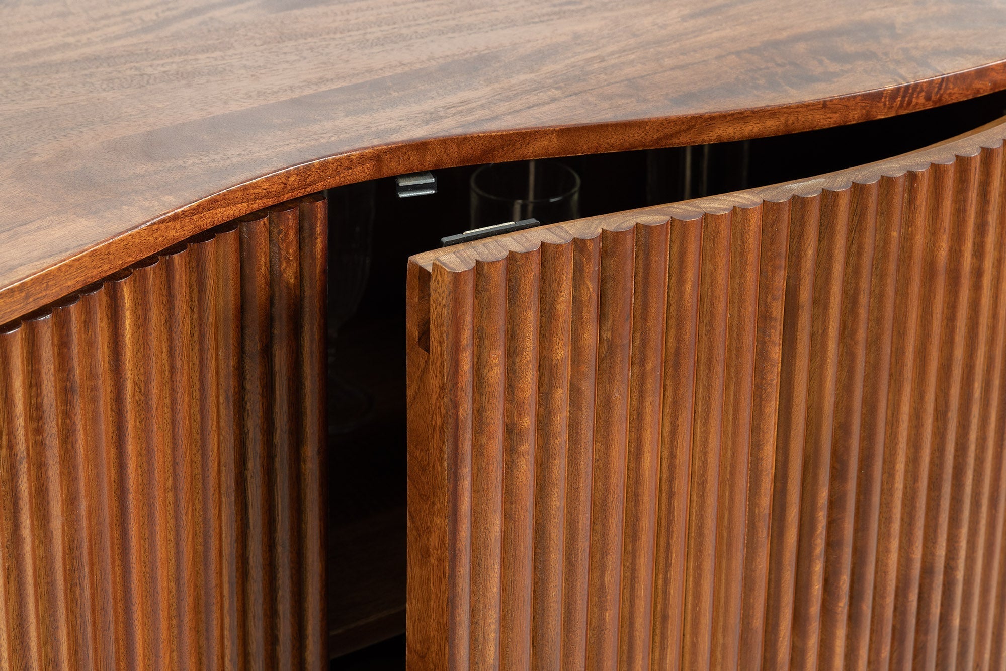 Buffet massif GRANDEUR 180cm manguier marron métal noir