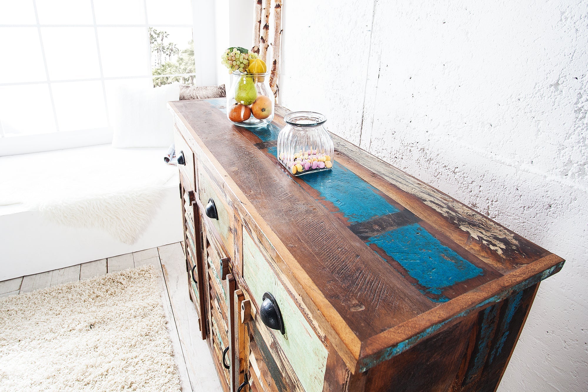Buffet unique JAKARTA 125cm en bois massif recyclé provenant de bateaux de pêche