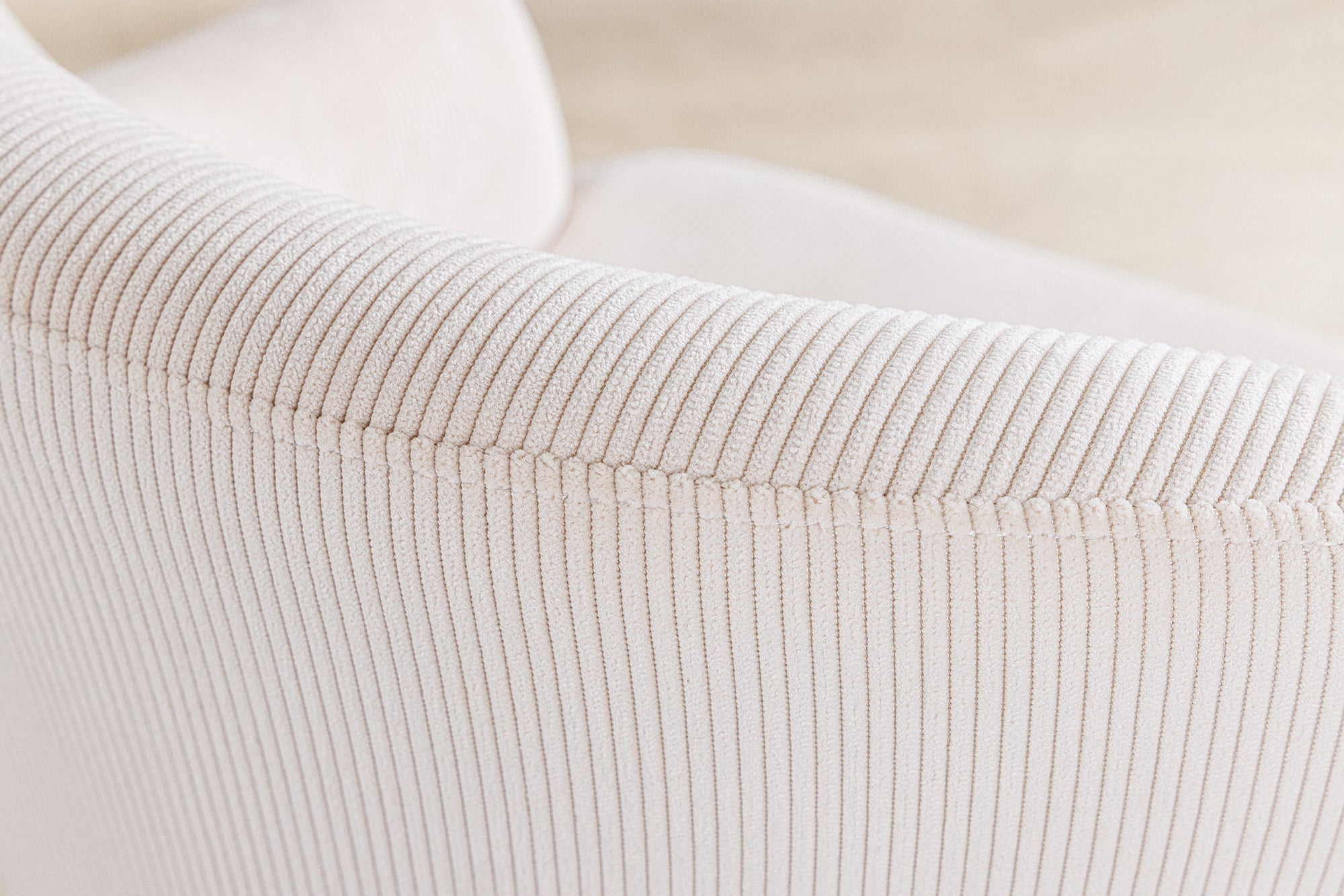 Lote de 2 sillas EXTRAVAGANCIA beige con reposabrazos, cordón de metal cepillado, oro champán