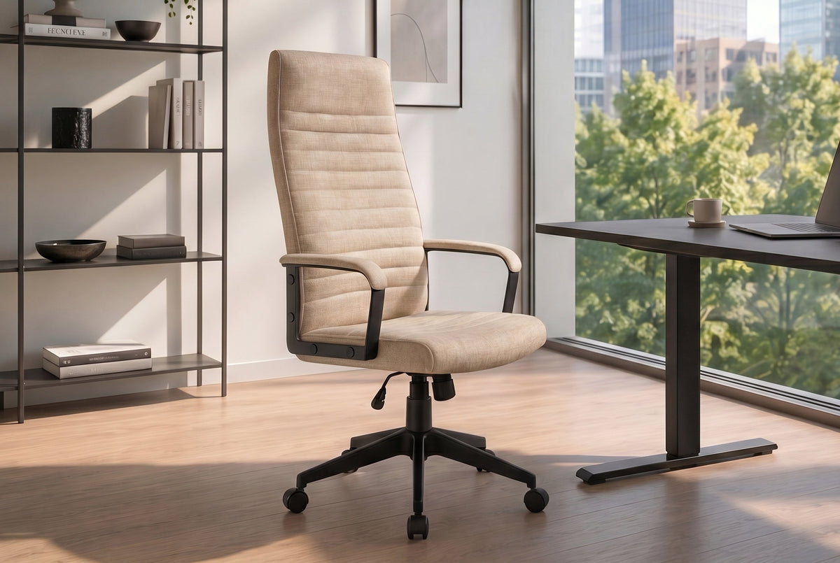 Chaise de bureau réglable en hauteur LAZIO beige Vogue velours pivotante à roulettes