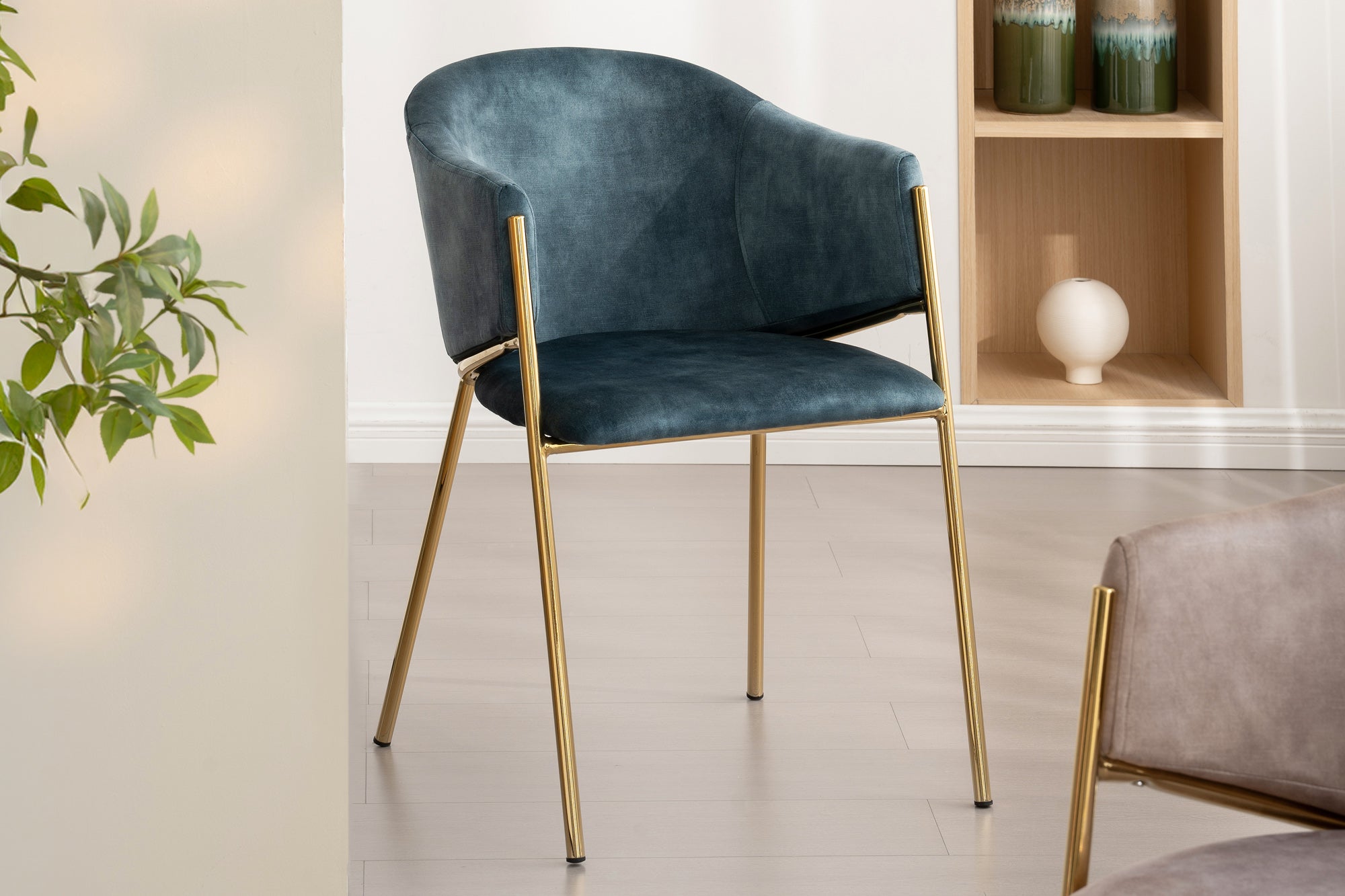 chair-design-noblesse-velours-petrole-structure-metal-chrome-gold_47581 (inv)