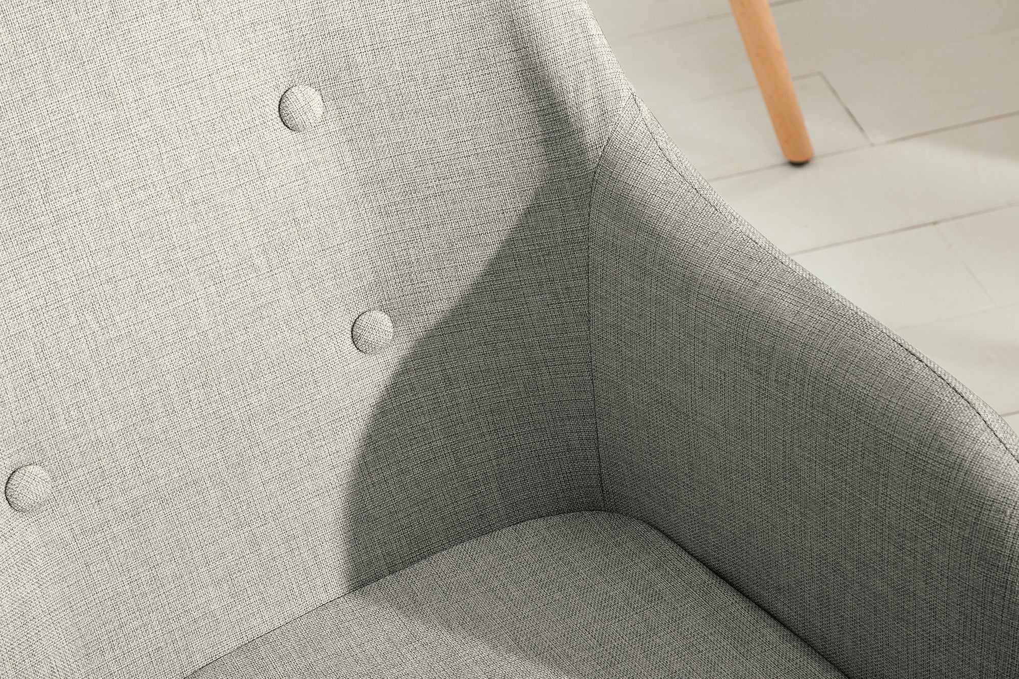 Juego de 2x sillas de diseño retro SCANDINAVIA MEISTERSTÜCK en gris claro con reposabrazos
