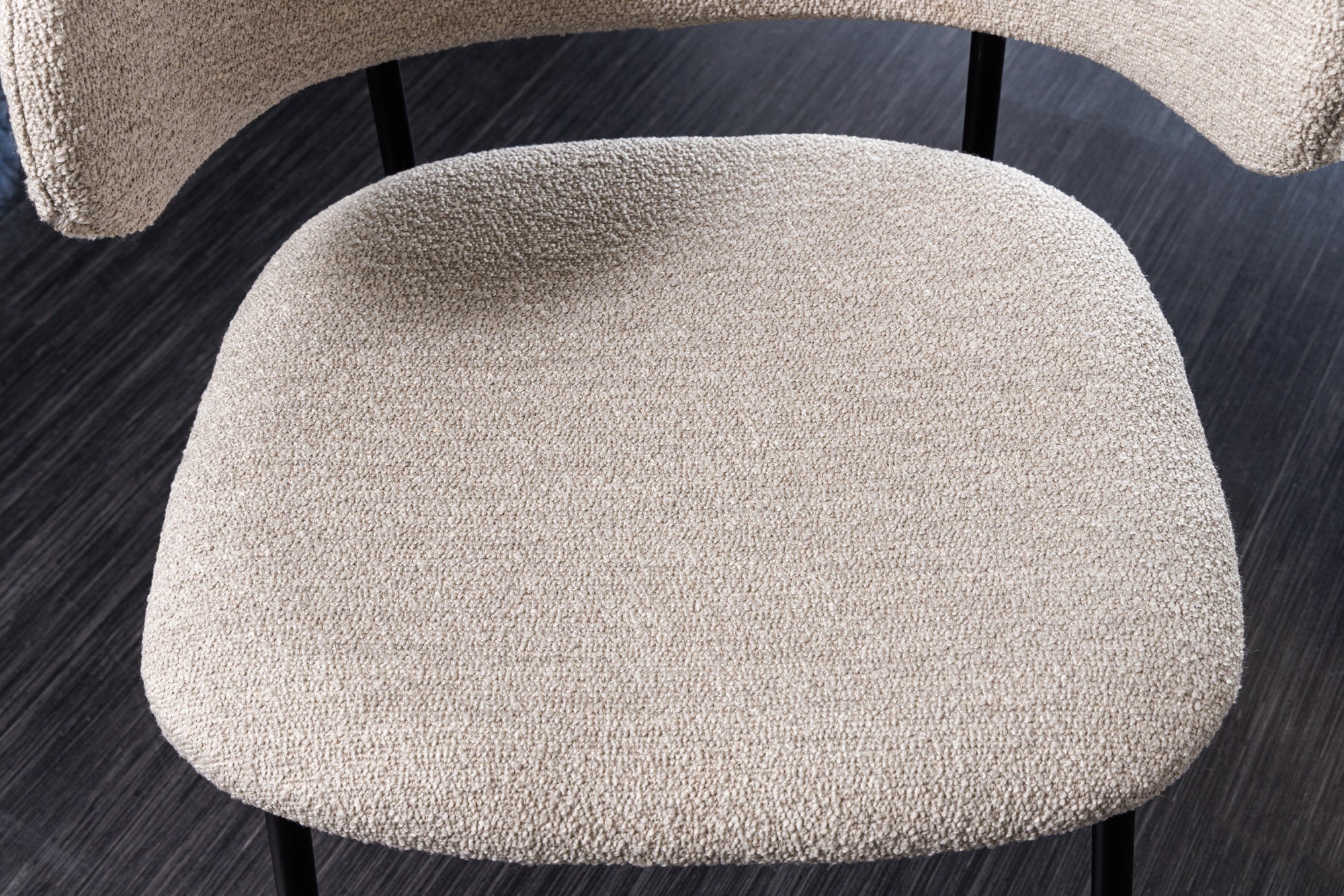 Lot de 2x chaises design VOGUE grège Bouclé pieds métal noir