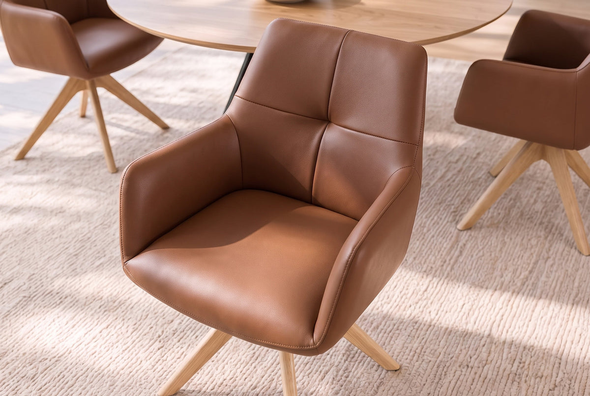 Chaise pivotante ALMARA cognac brun cuir véritable 360° ressorts ensachés chêne massif