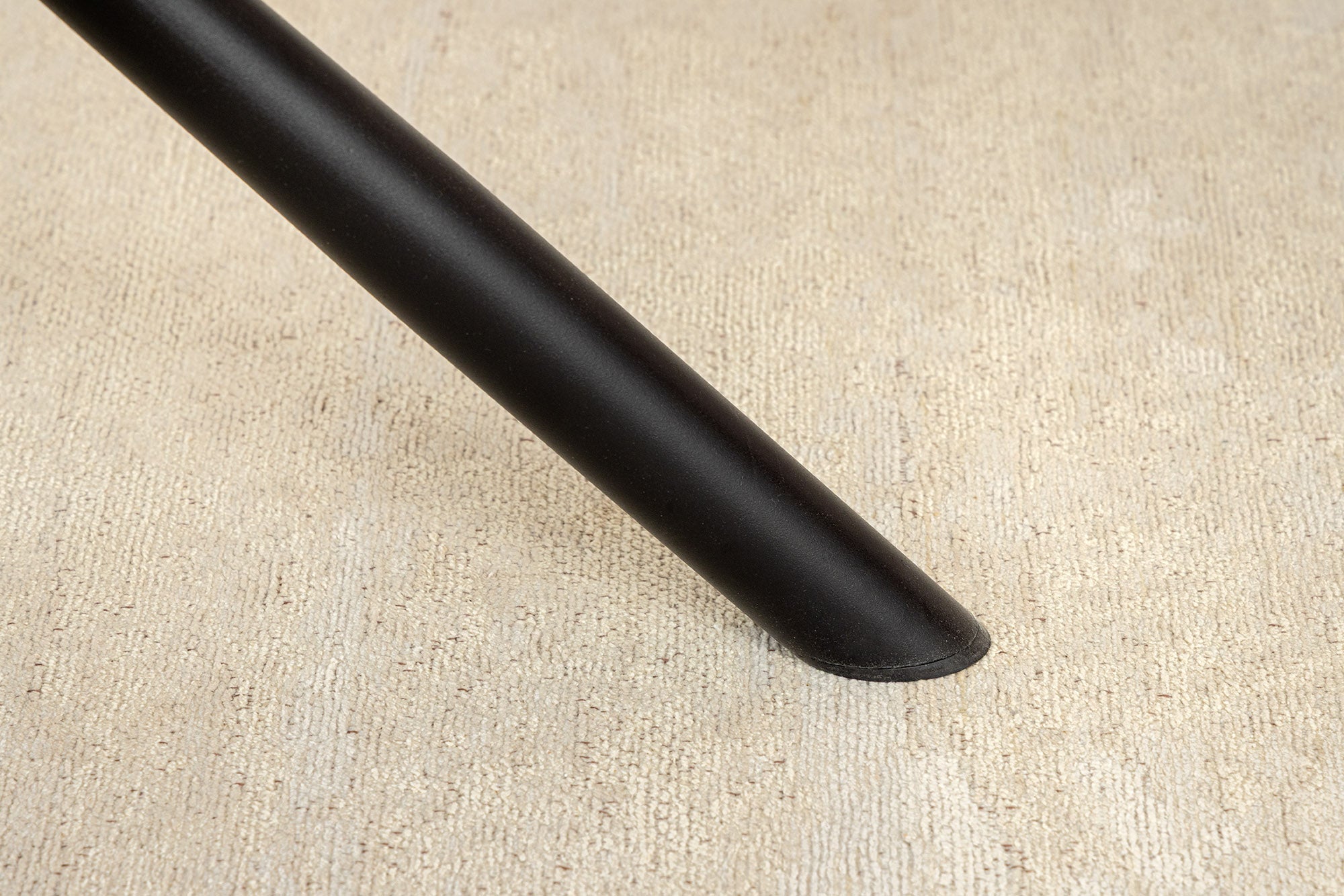 Juego de 2x sillas giratorias de chenilla gris retro UNIQUE con estructura y reposabrazos de metal negro