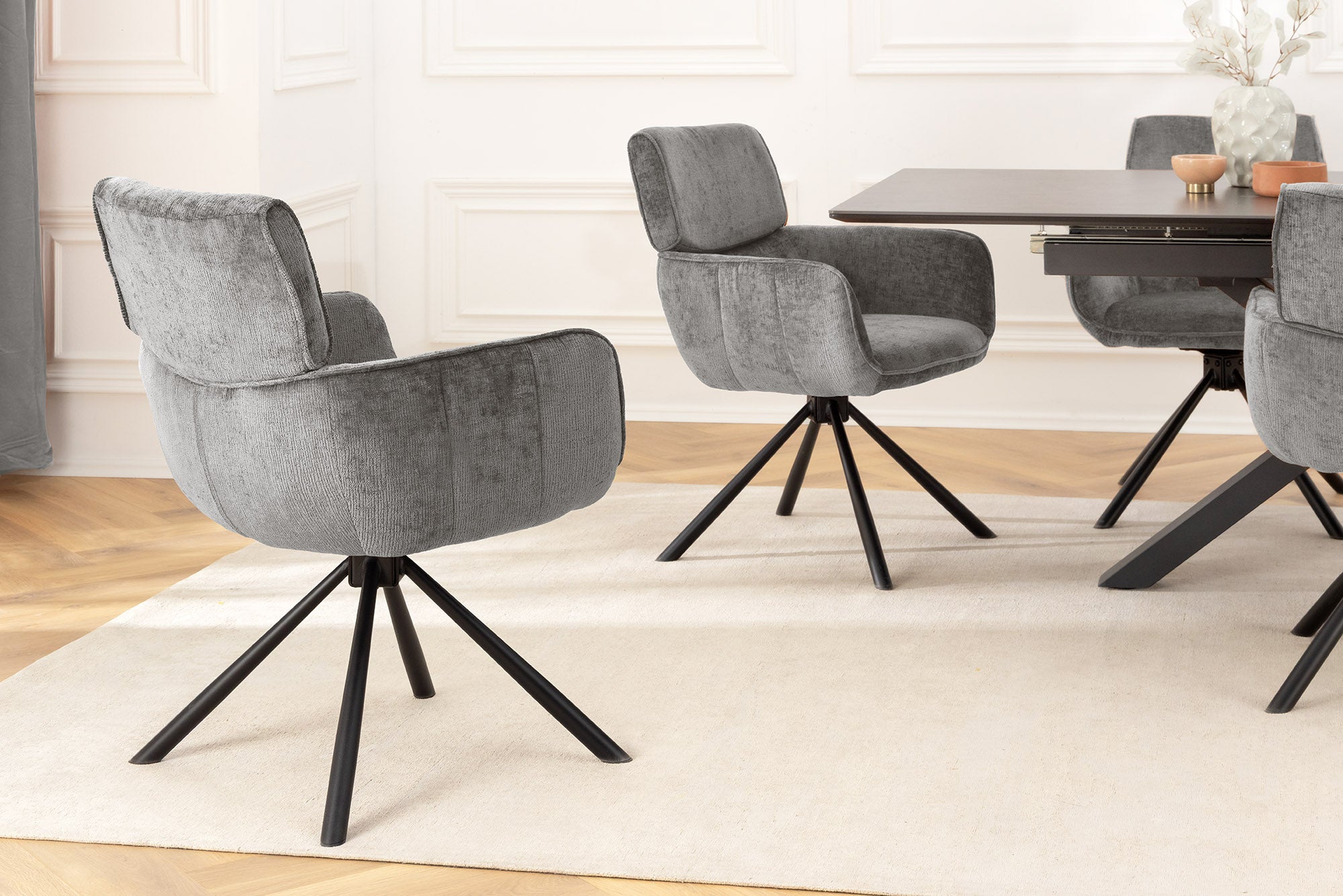 Lot de 2x chaises pivotante rétro UNIQUE chenille grise structure en métal noir avec accoudoirs