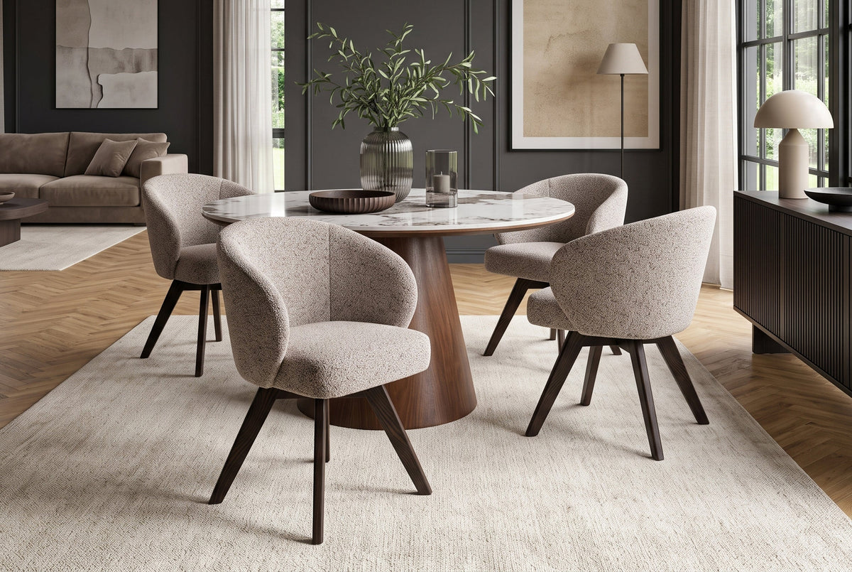 Chaise pivotante WALKÜRE beige bois de chêne avec ressorts ensachés et accoudoir noyer