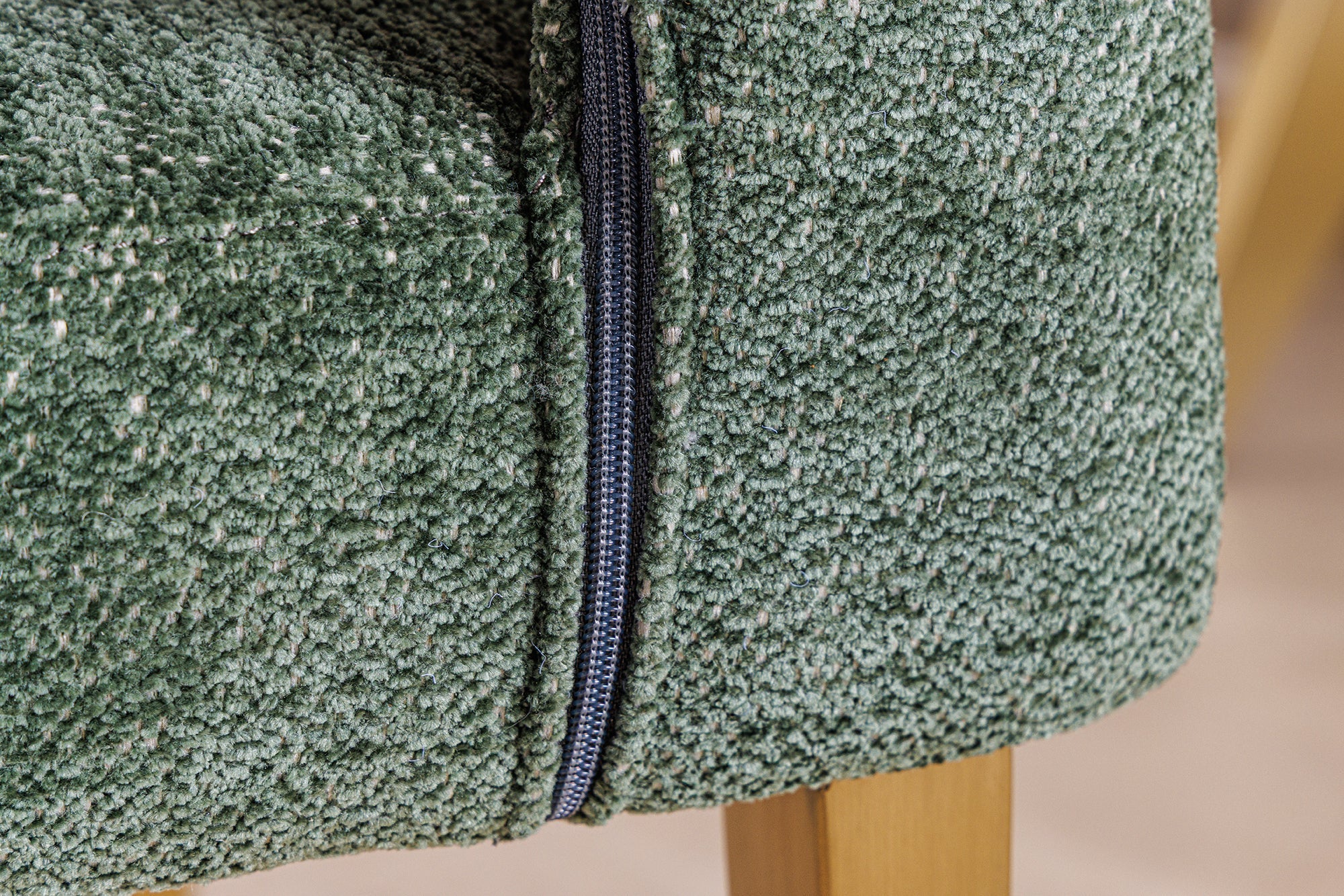 Lot de 2x chaises scandinave BOUTIQUE tissu texturé vert métal doré champagne brossé