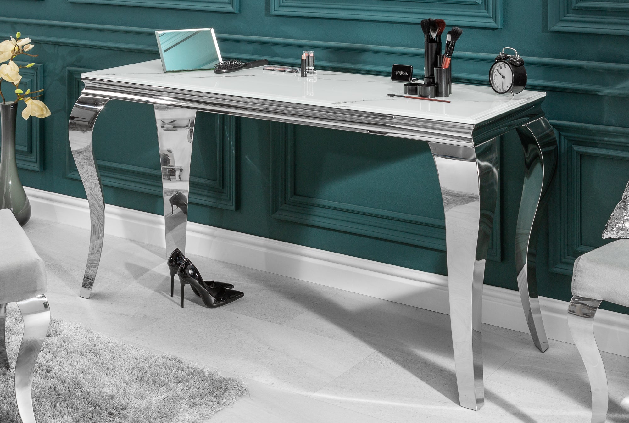 Elegante consola BAROQUE MODERNE 145 cm con tapa de cristal efecto mármol y patas de acero inoxidable