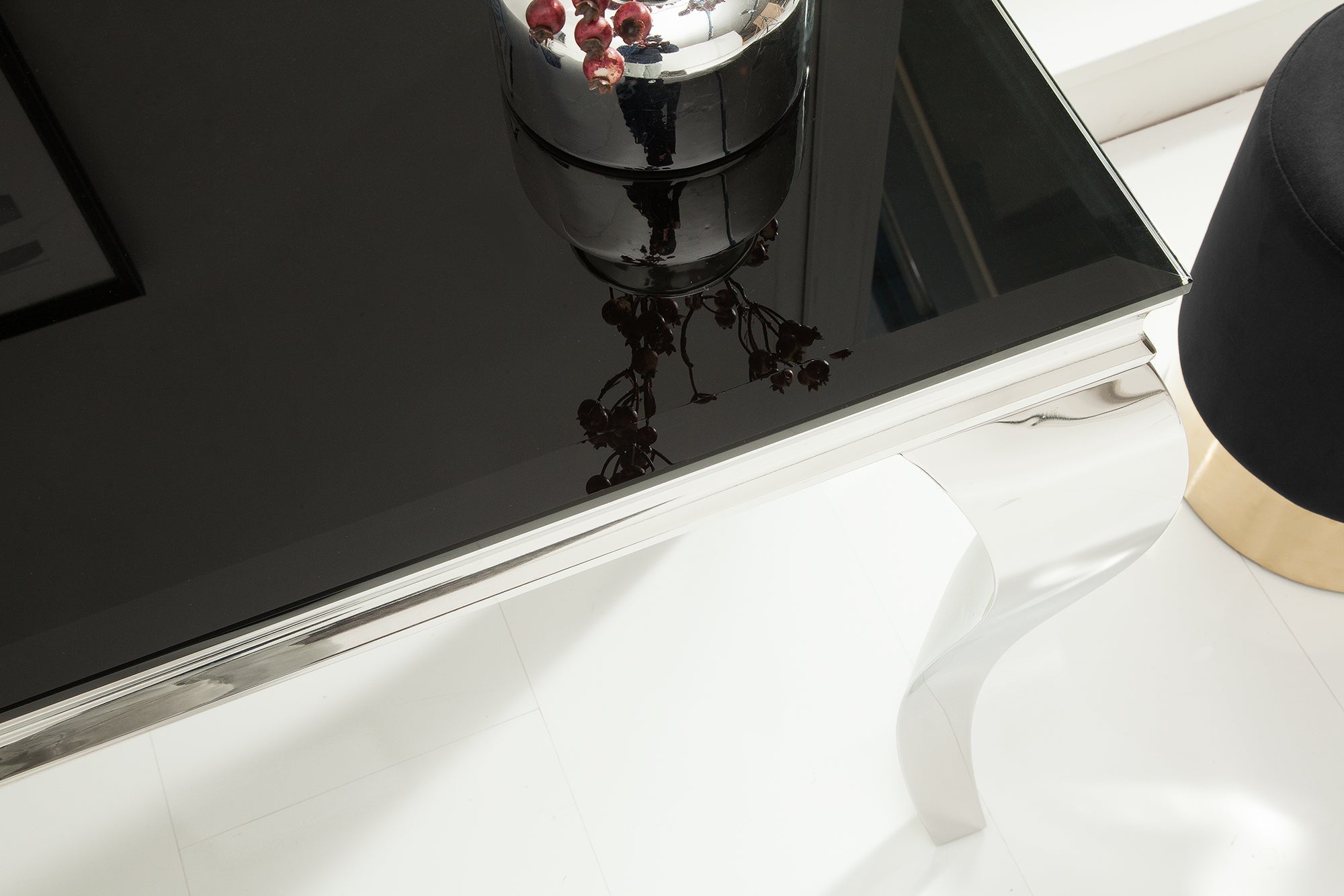 Elegante consola MODERN BAROCK 145cm cristal opal negro patas de acero inoxidable