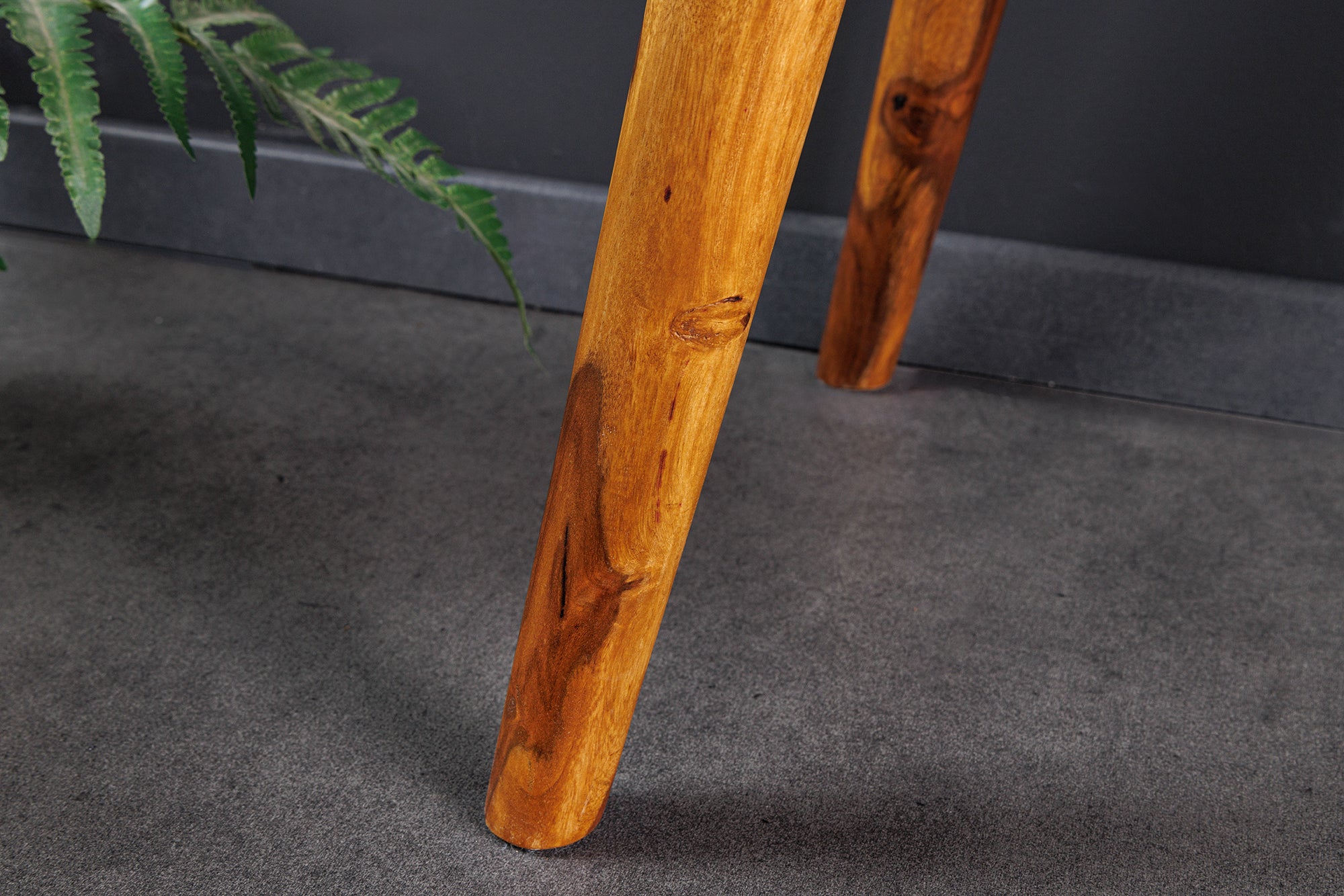 Consola de madera maciza BEAUTY BY NATURE 110 cm acabado piedra Sheesham marrón