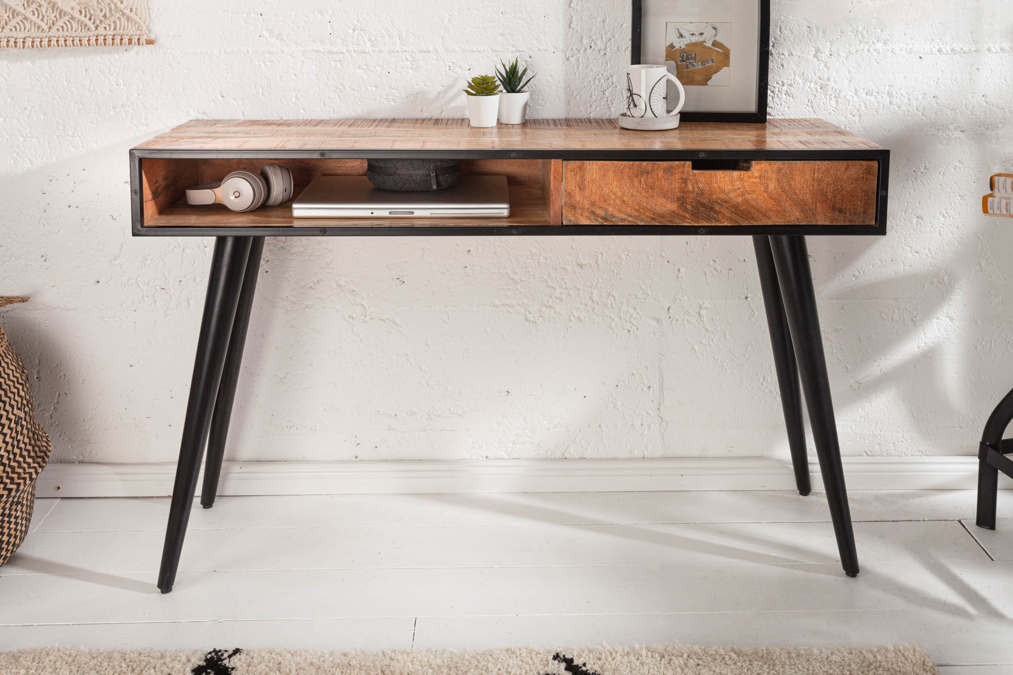 INDUSTRIAL Consola industrial de madera de mango de 120 cm con patas negras