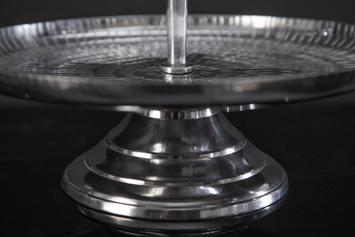 Élégant présentoir à gâteaux ORIENT 50 cm argenté au design marteau à riz avec trois niveaux