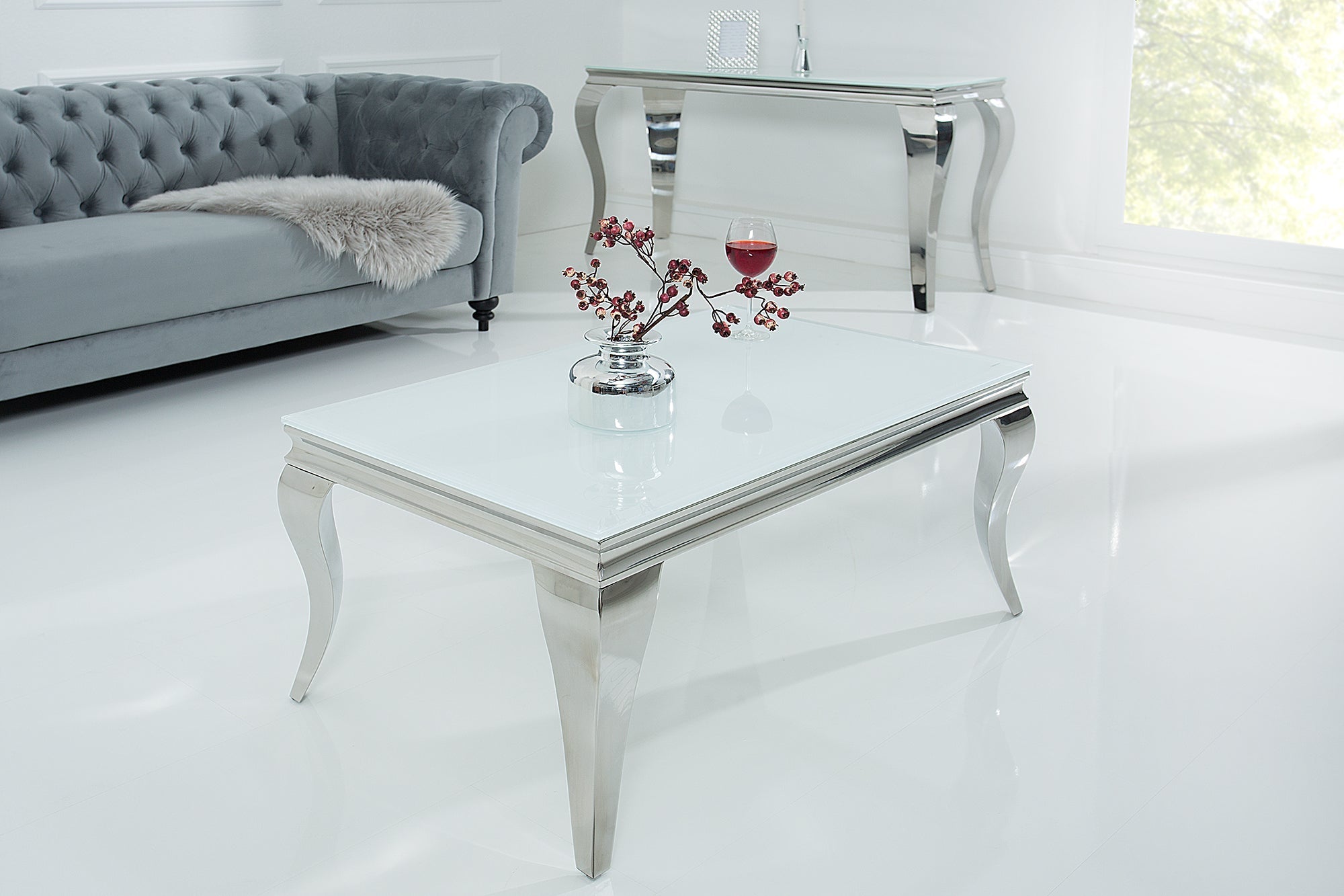 Élégante table basse MODERN BAROQUE 100cm argent avec verre opale blanc