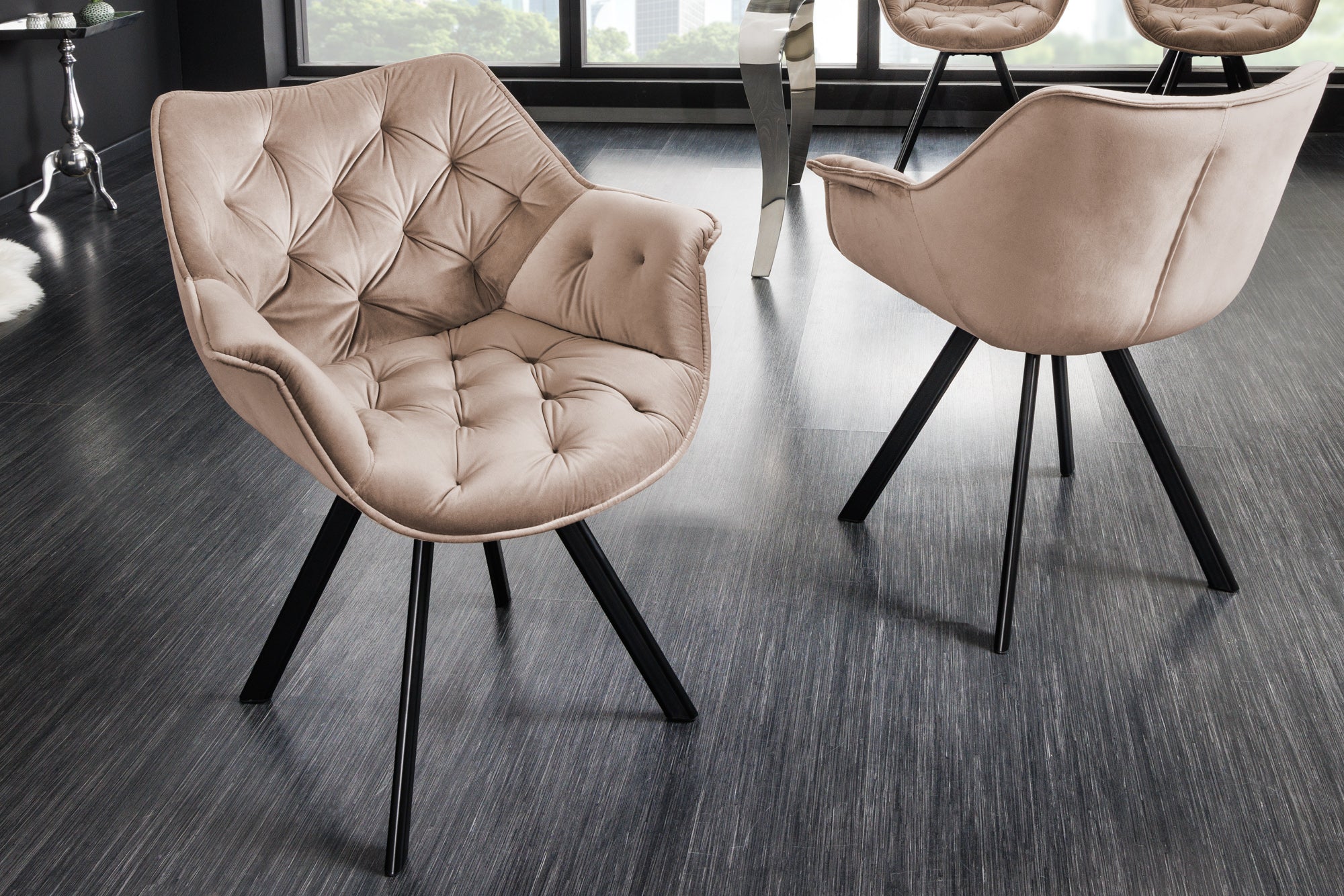 Sillón giratorio DUTCH COMFORT de terciopelo gris con reposabrazos Diseño moderno