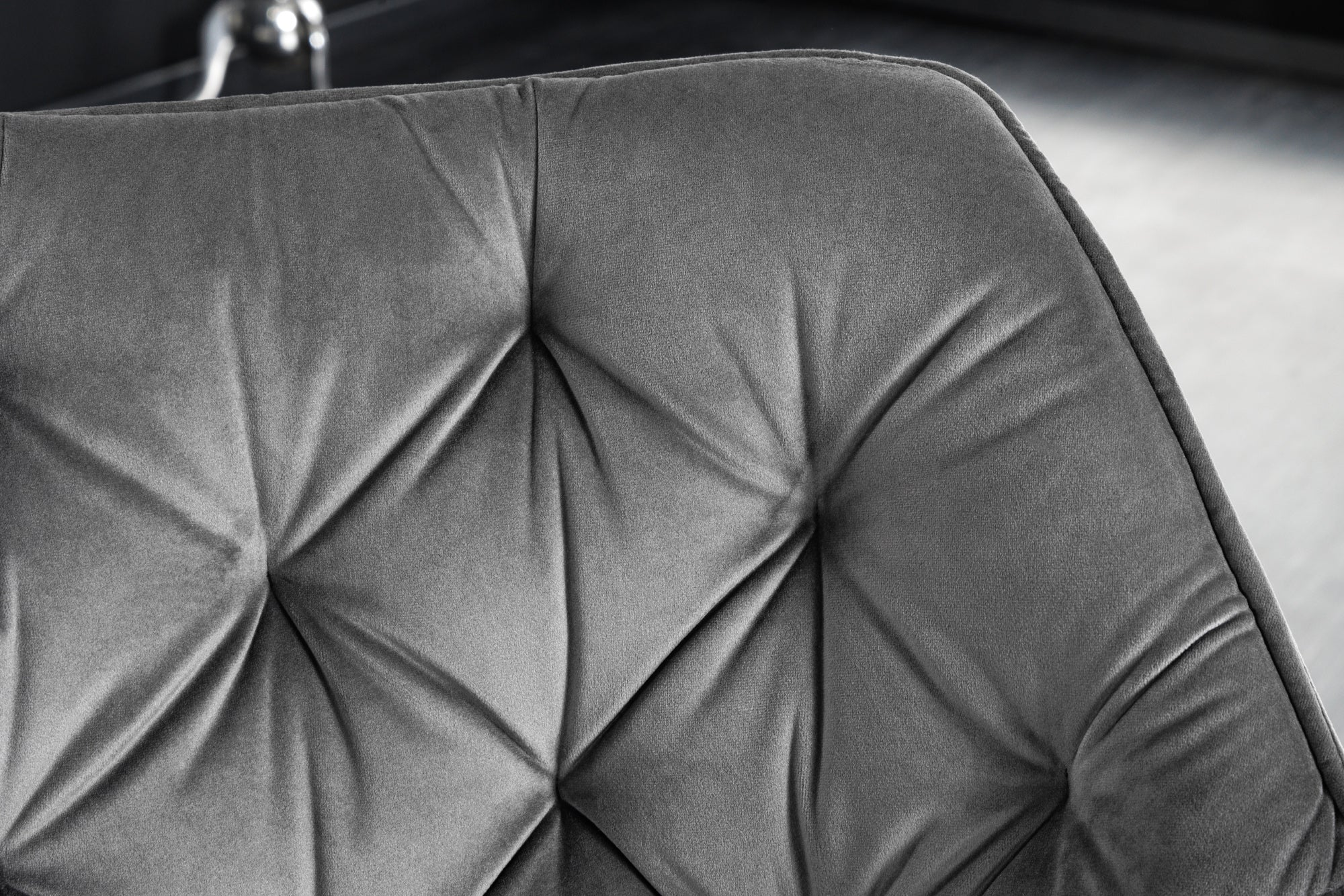 THE DUTCH COMFORT sillón giratorio de terciopelo gris con reposabrazos Diseño moderno