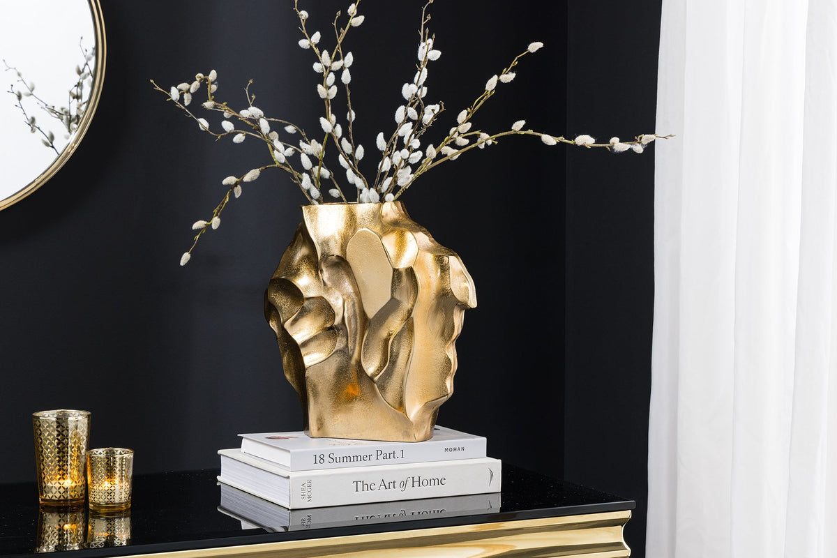 Handgefertigte Vase LIQUID 25cm gold Metall Hammerschlag Design