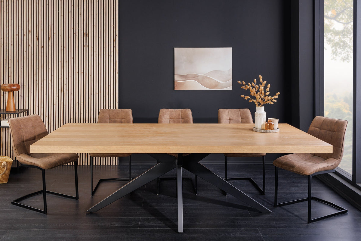 Imposante table à manger ZEUS 240cm design en chêne naturel avec structure étoile en métal