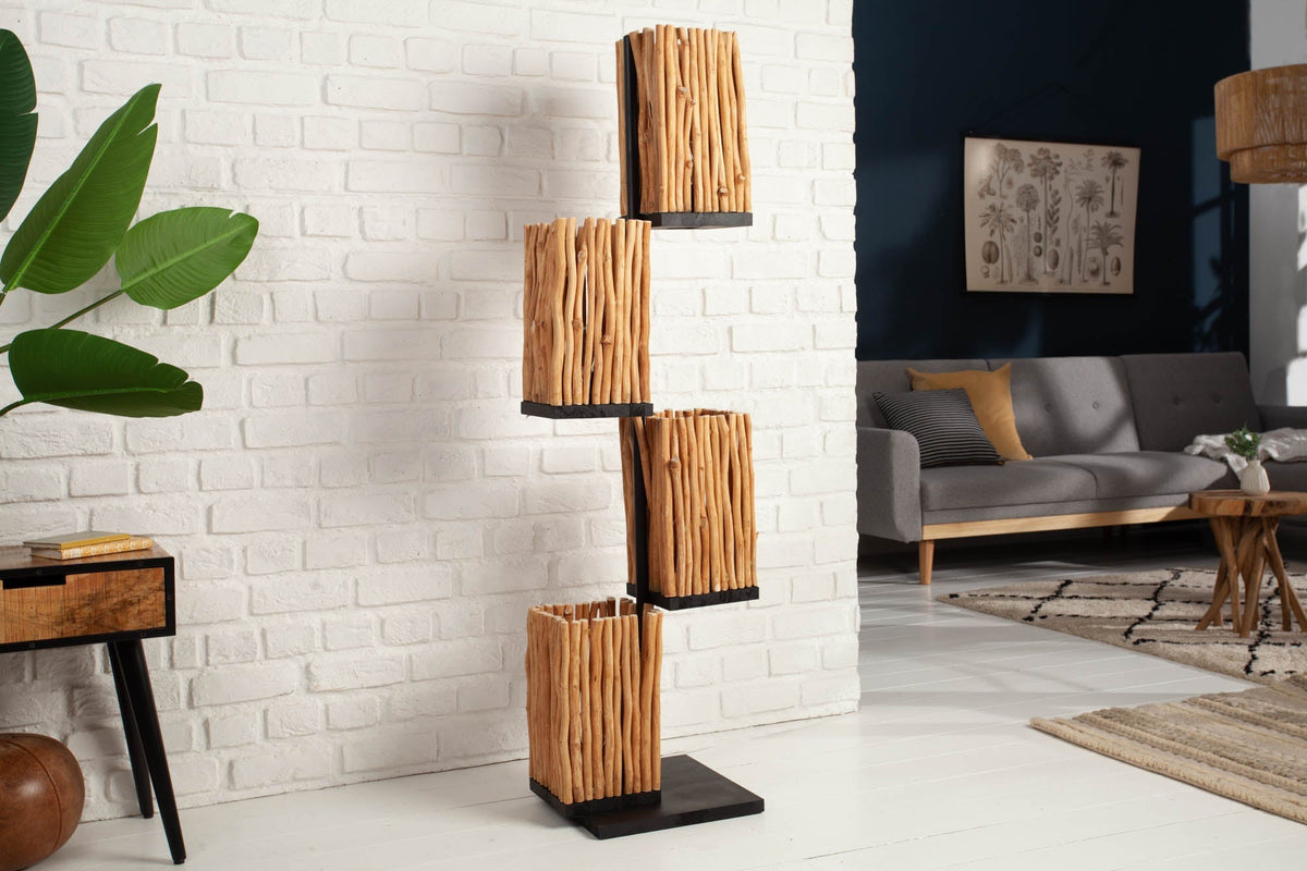 Lampadaire fait main EUPHORIA 154cm en bois de longane avec quatre abat-jour