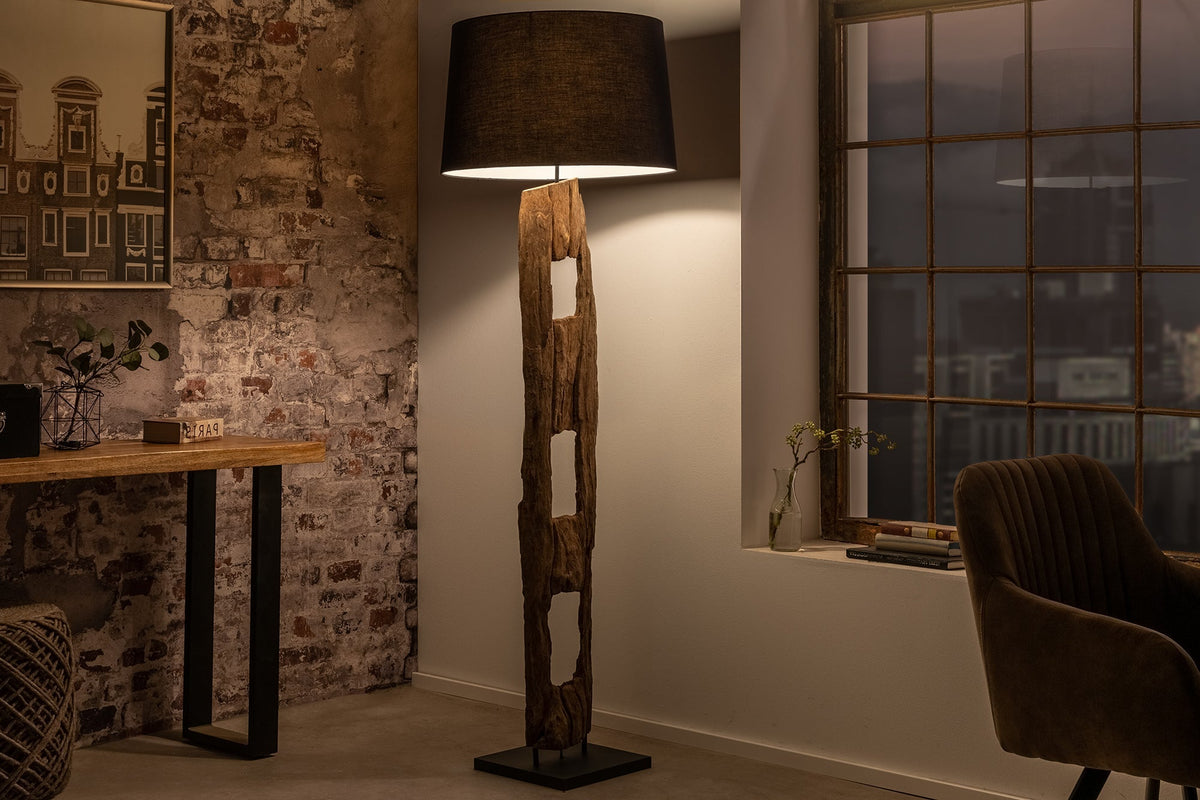 Lampadaire massif BARRACUDA 177cm coton acacia naturel abat-jour tronc d’arbre noir