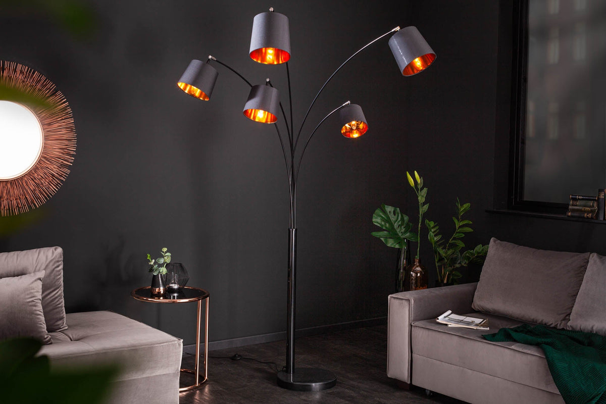 Lampe arc design LEVELS 205cm noir doré 5 abat-jour lin inclinables lampadaire