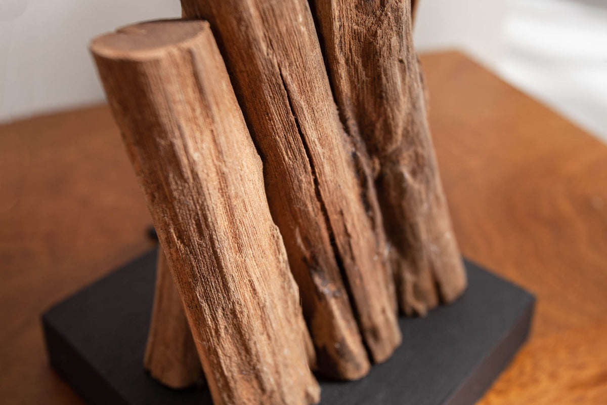 Lampe de table artisanale PURE NATURE 45cm bois d'acier avec abat-jour en coton