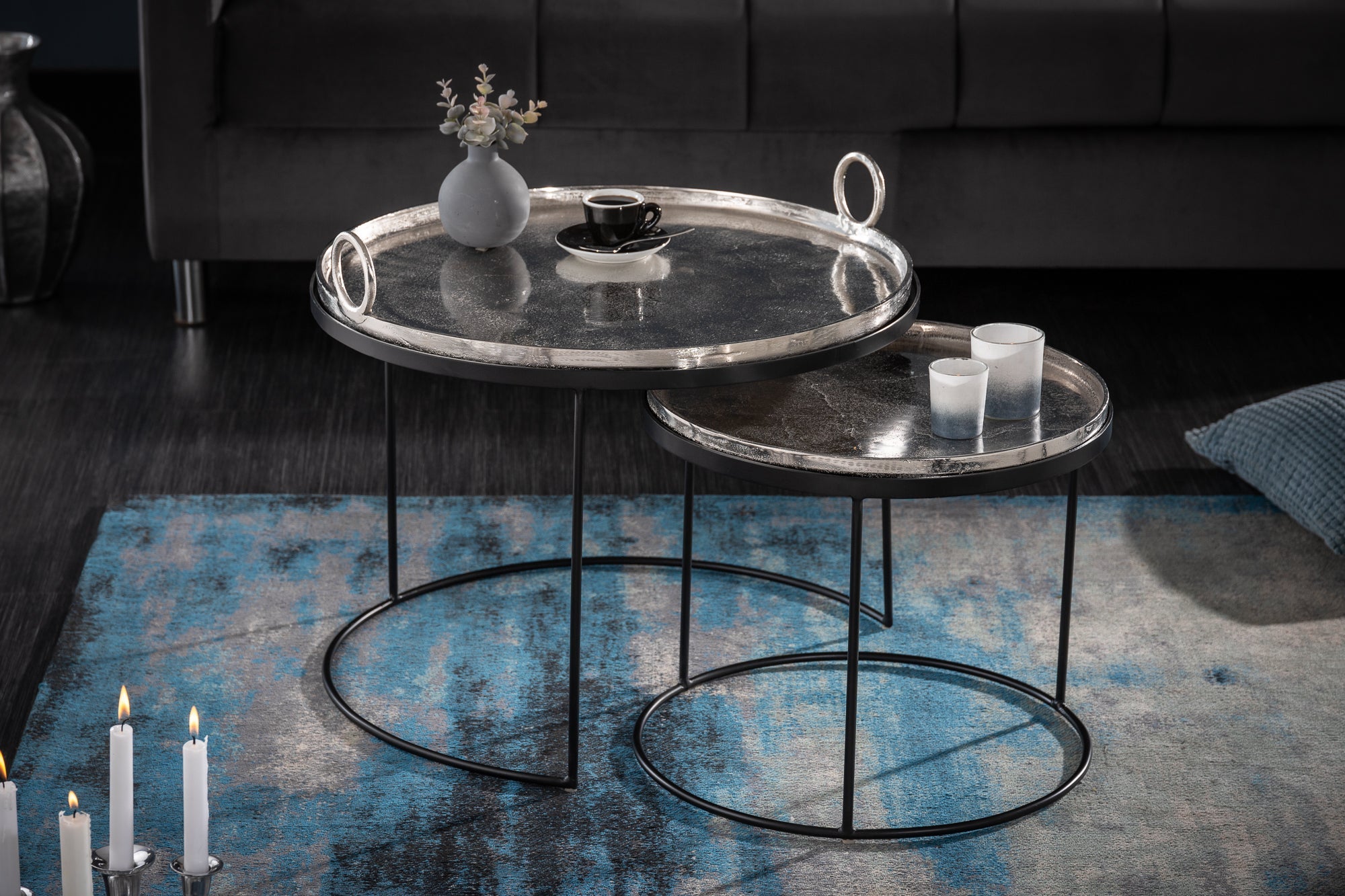 Lote de 2 mesas auxiliares ELEMENTS redondas de 65cm con tapa de metal negro plateado