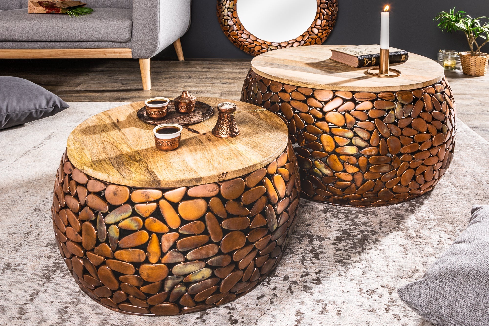 Lot de 2 tables basses rondes STONE MOSAIC 65cm cuivre manguier bois métal mosaïque design fait main