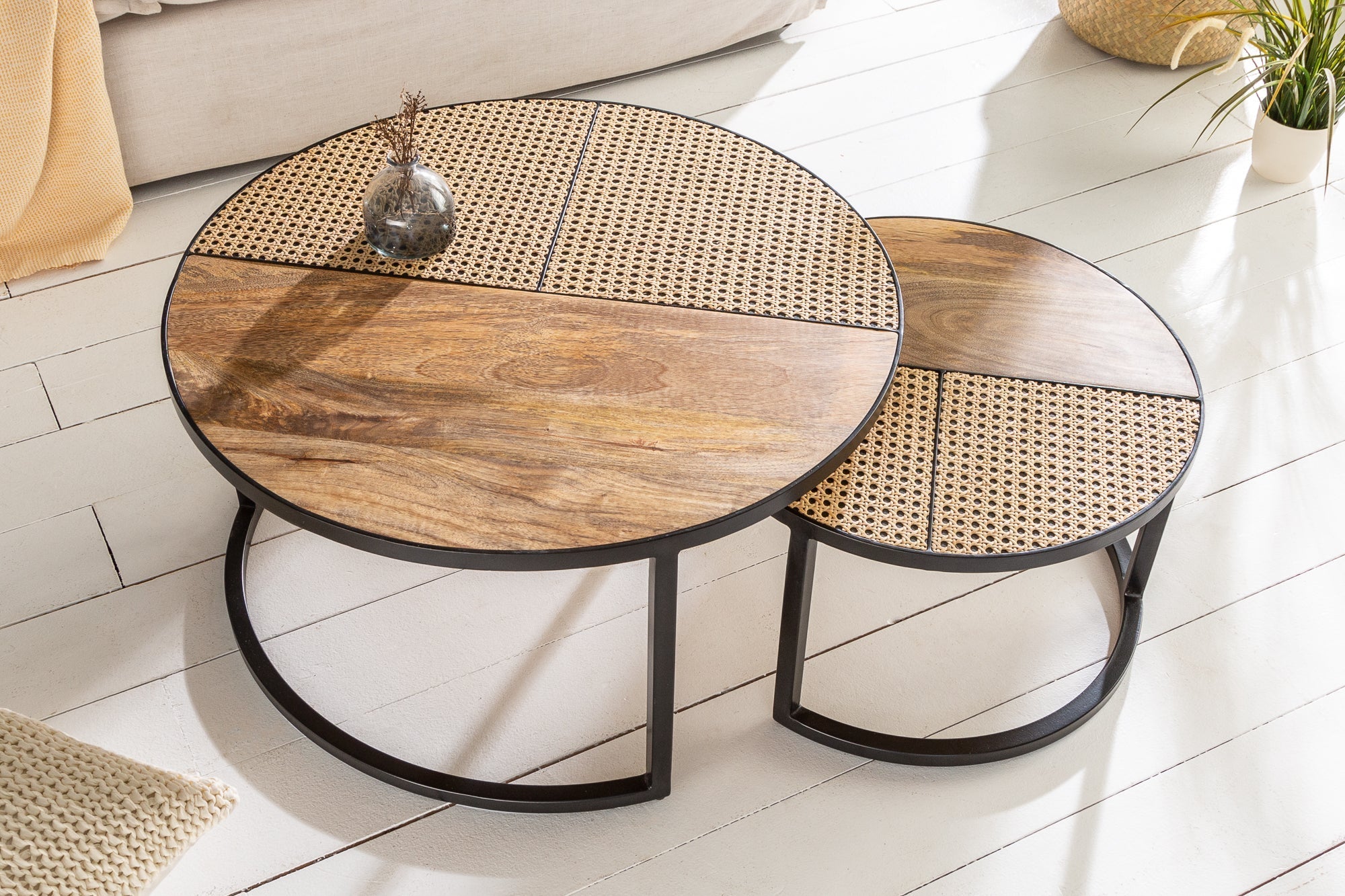 Lot de 2 tables basses VIENNA LOUNGE 70cm rondes en manguier massif tissage viennois métal noir