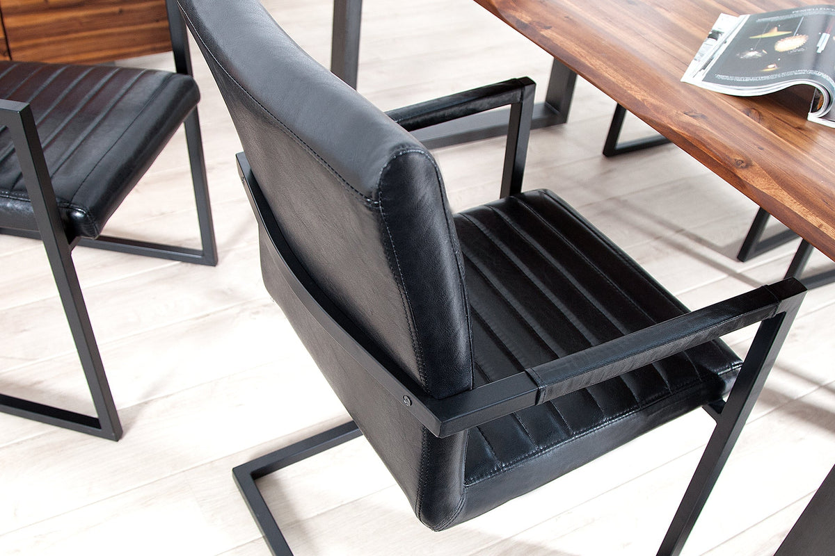Lot de 2x Chaise cantilever industrielle LOFT simili cuir noir antique avec accoudoirs structure en fer