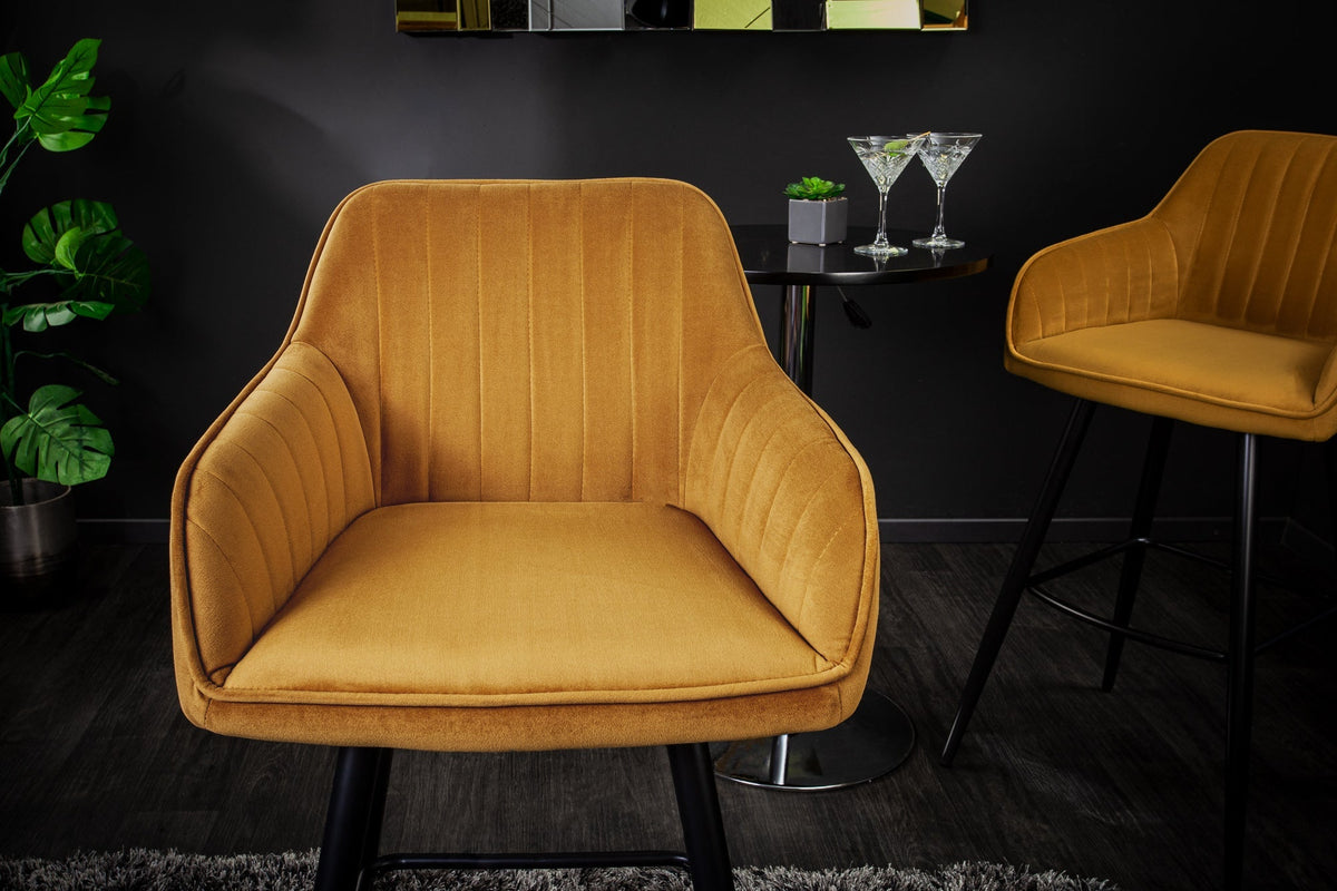Lot de 2x Tabouret de bar élégant TURIN jaune moutarde velours avec matelassage décoratif, tabouret de bar avec accoudoirs