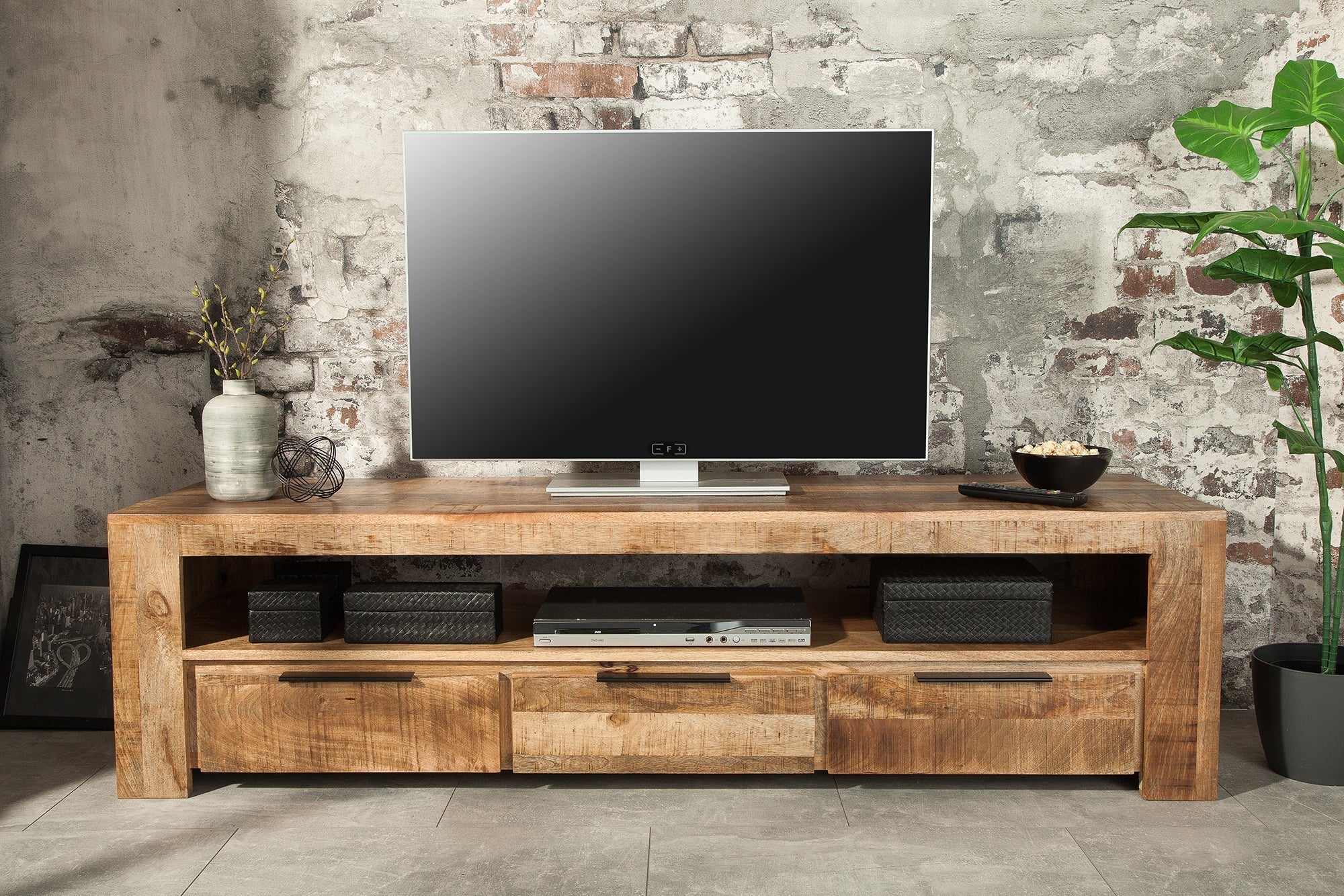 Meuble TV massif IRON CRAFT 170cm meuble bas en manguier 3 tiroirs