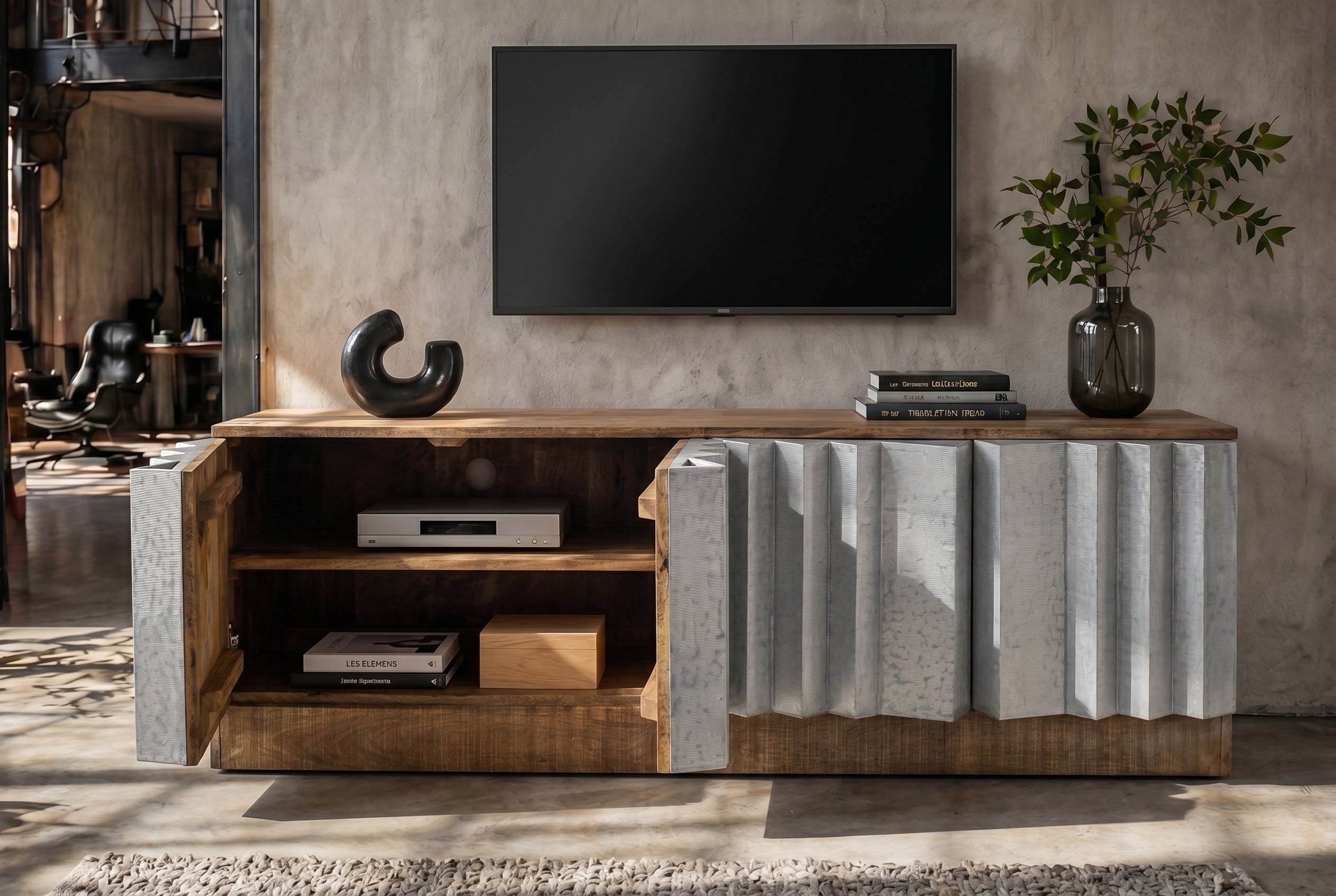 Meuble TV massif ZALVERO 150cm en bois de manguier argent naturel avec façade métal-aluminium