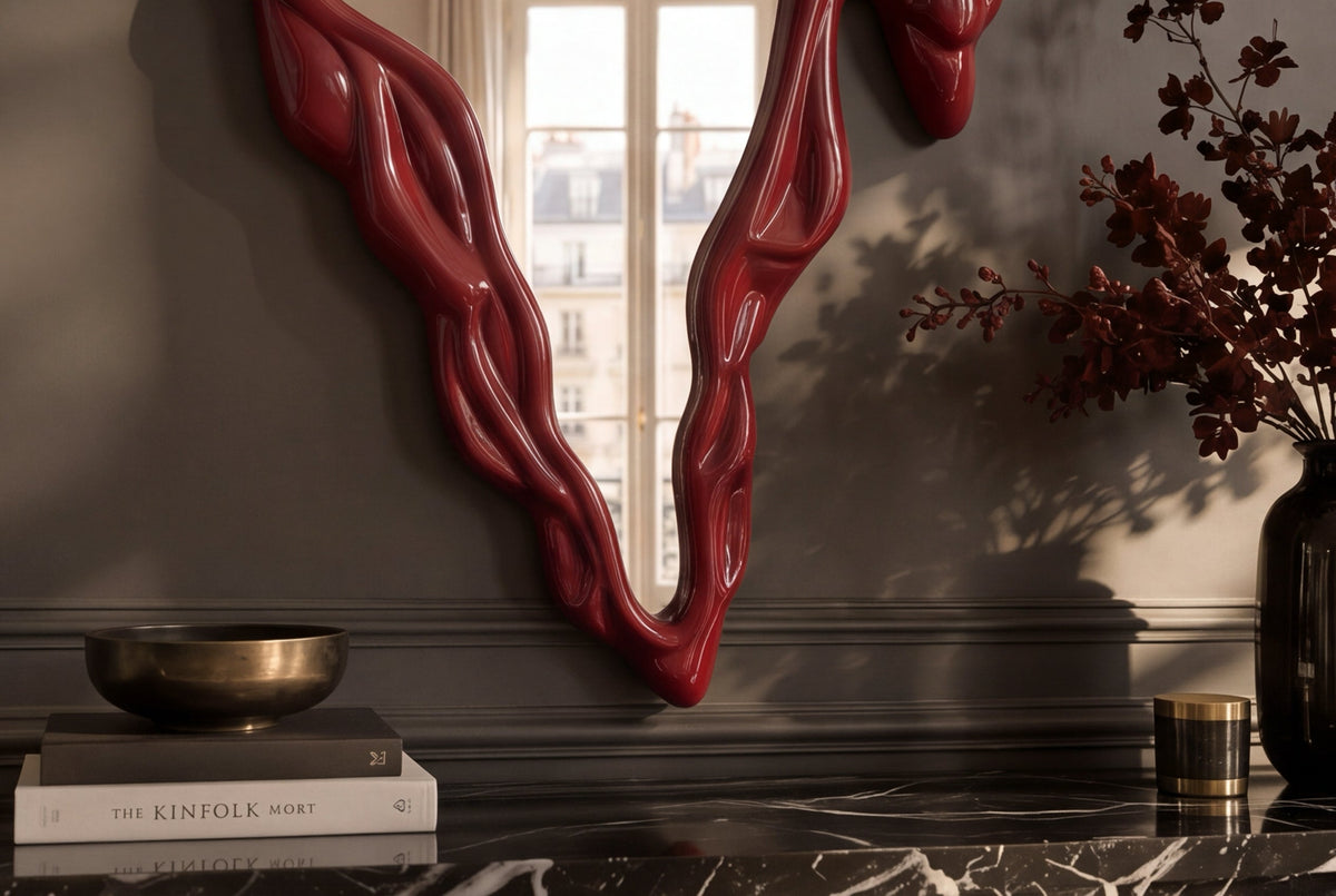 Miroir mural extravagant FLUIDUM 150cm rouge suspension verticale forme organique