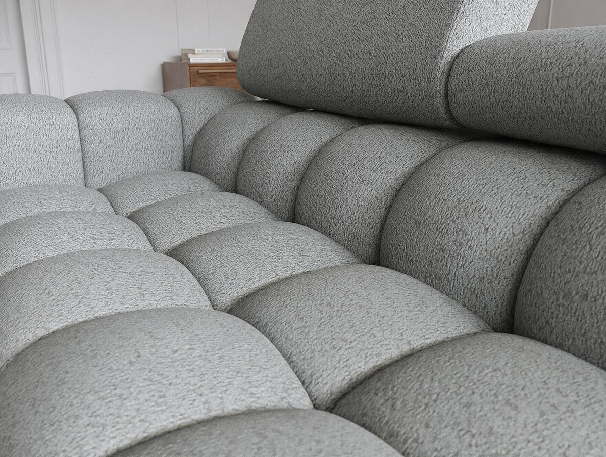 MONTCEAU ANGLE — Canapé d’angle bouclette chinée gris à assise capitonnée