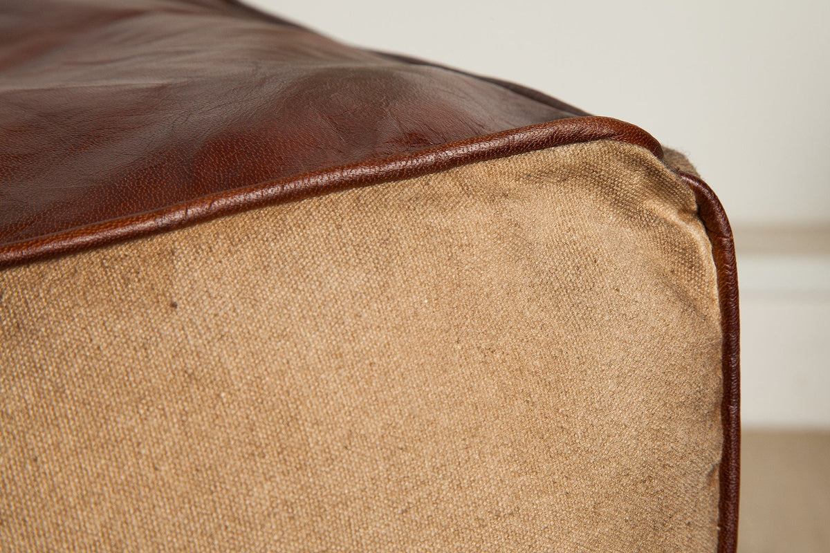 Pouf rétro MUSTANG 45 cm revêtement cuir avec assise en lin