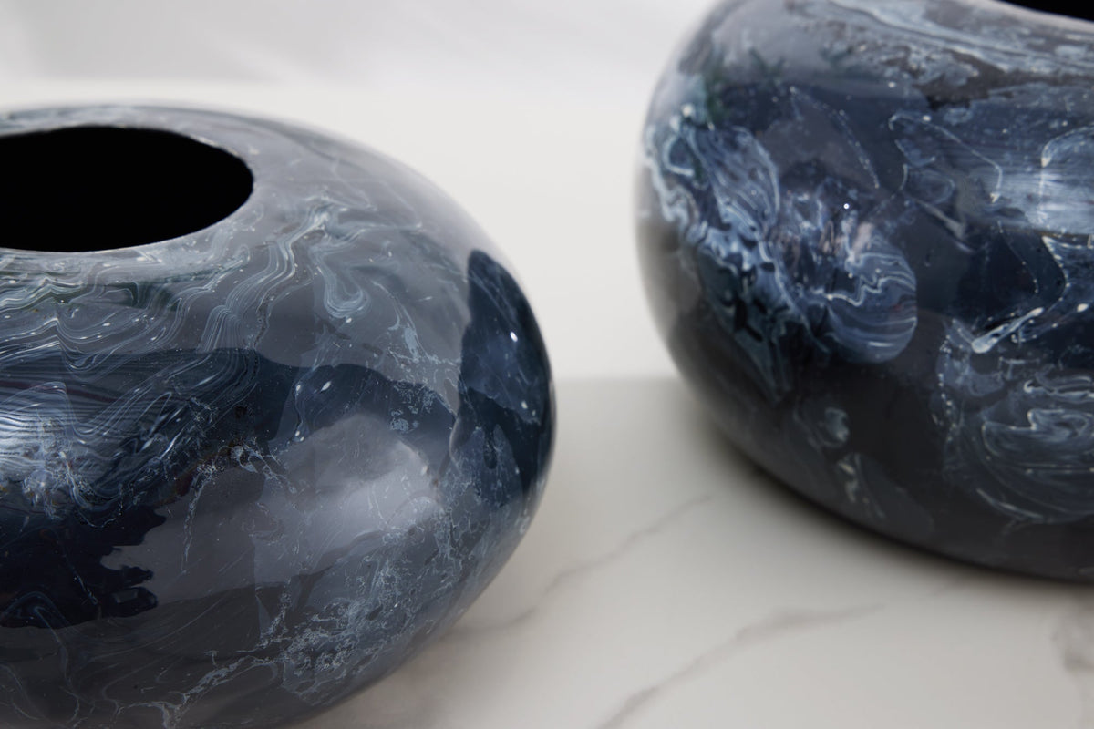 Set design de 2 vases STONE 25cm noir marbré fait main