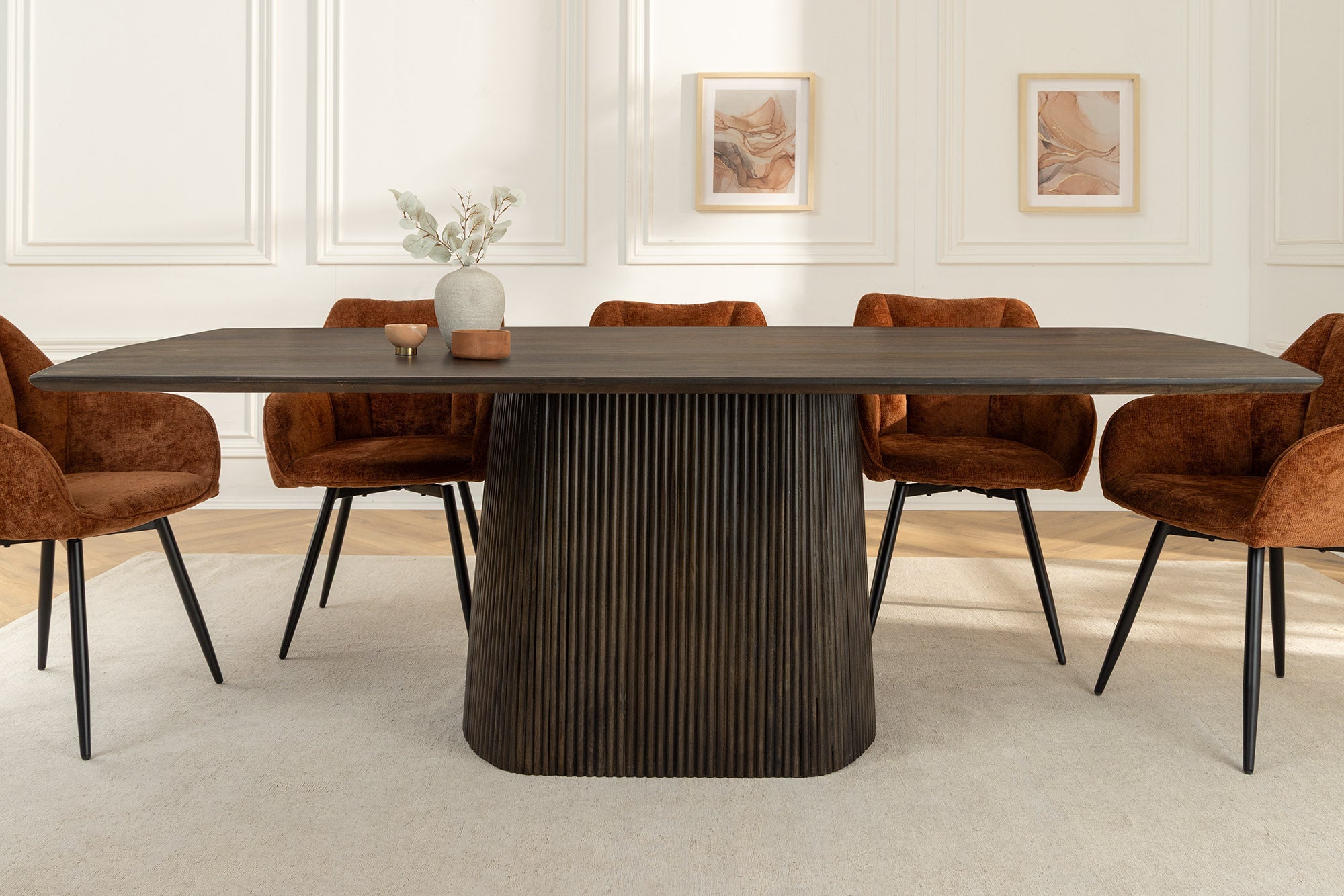 Table à manger design GRAND 200cm en bois de manguier marron foncé forme bateau avec piètement