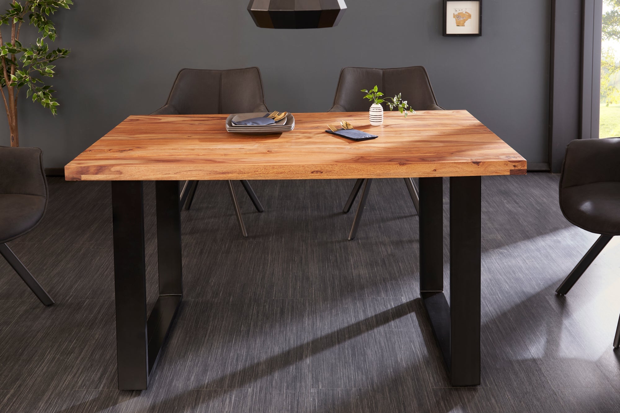 Mesa de comedor de madera maciza IRON CRAFT 120 cm marrón Sesham patas de metal negro con acabado de piedra