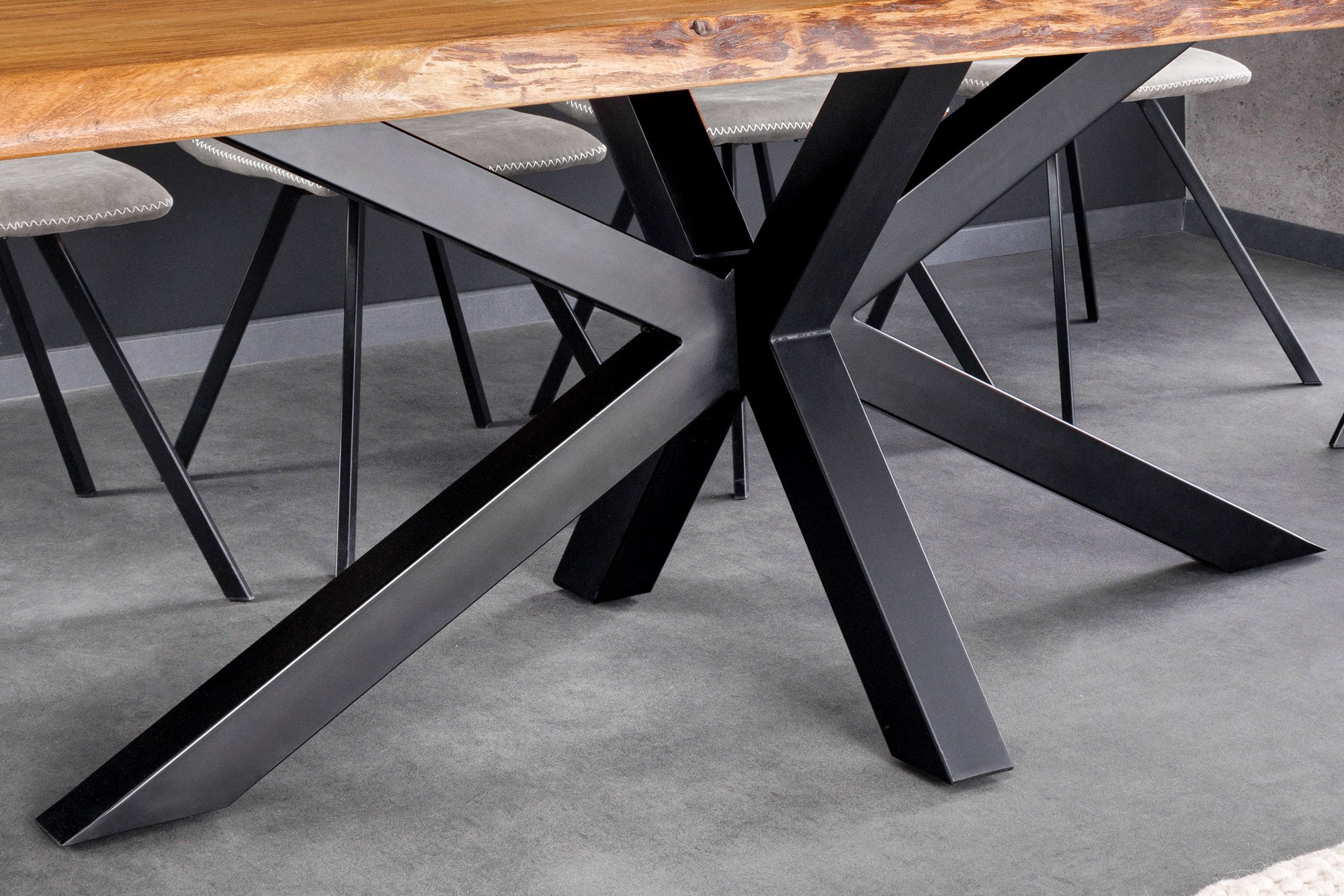 Mesa de comedor de madera maciza MAMMUT 200cm negro acacia tapa de metal borde 5cm