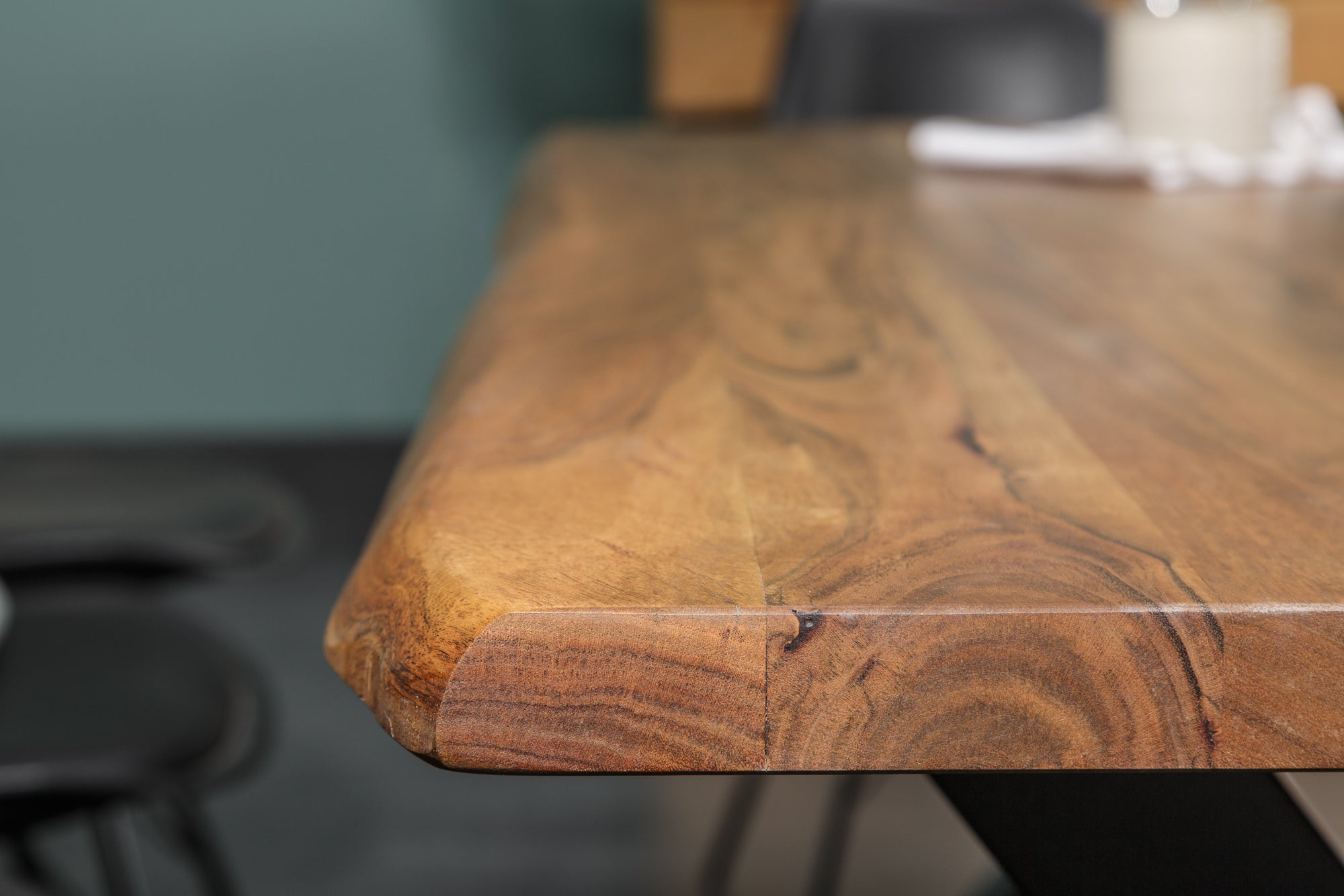 Mesa de comedor de madera maciza MAMMUT NATURE 160cm acacia negro X marco árbol borde superior 3,5cm