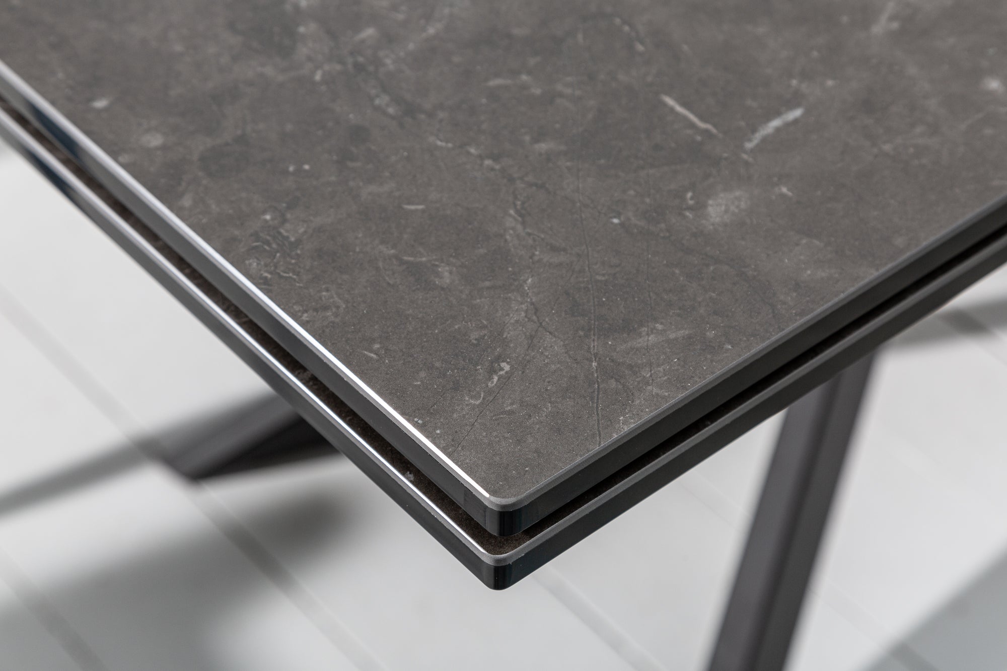 Table à manger extensible fabriquée en Italie - ZAPA