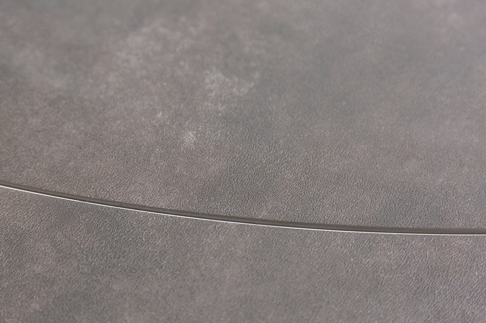 Table à manger extensible INCEPTION 130-190cm ovale en céramique anthracite fabriquée en Italie