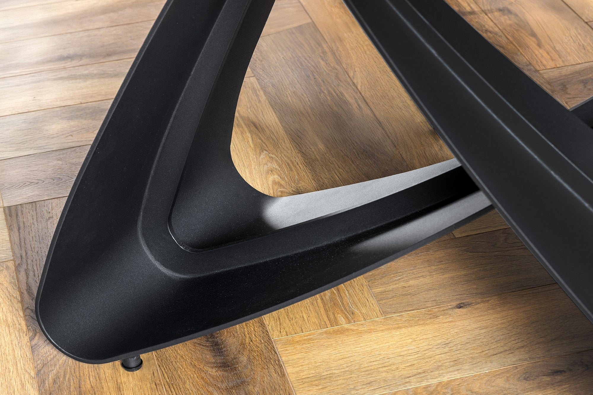 Table à manger extensible INFINITY 180-260cm céramique blanche marbre métal noir